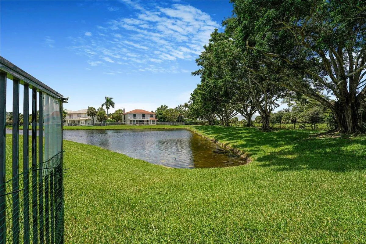 19059 Skyridge Circle