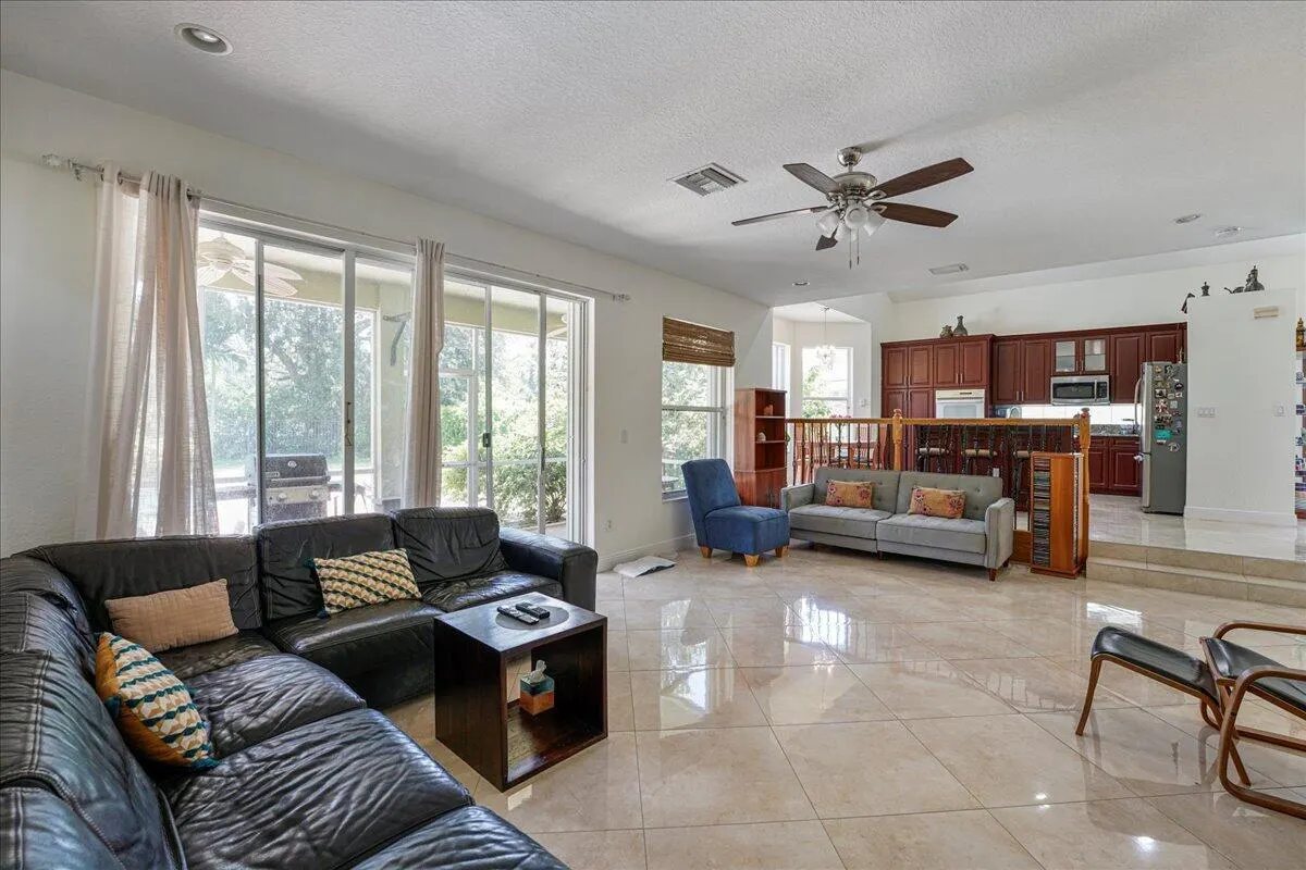 19059 Skyridge Circle