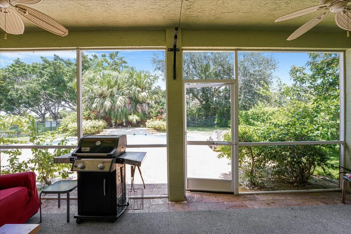 19059 Skyridge Circle