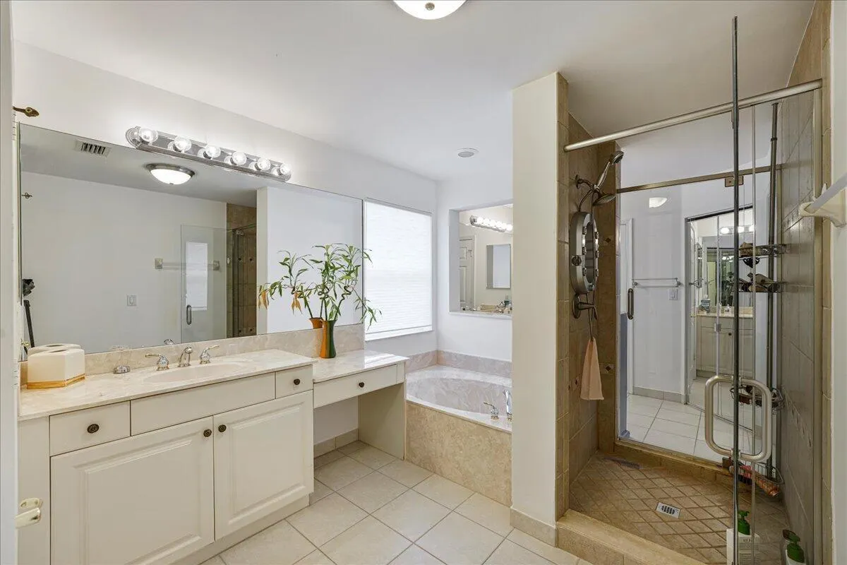 19059 Skyridge Circle