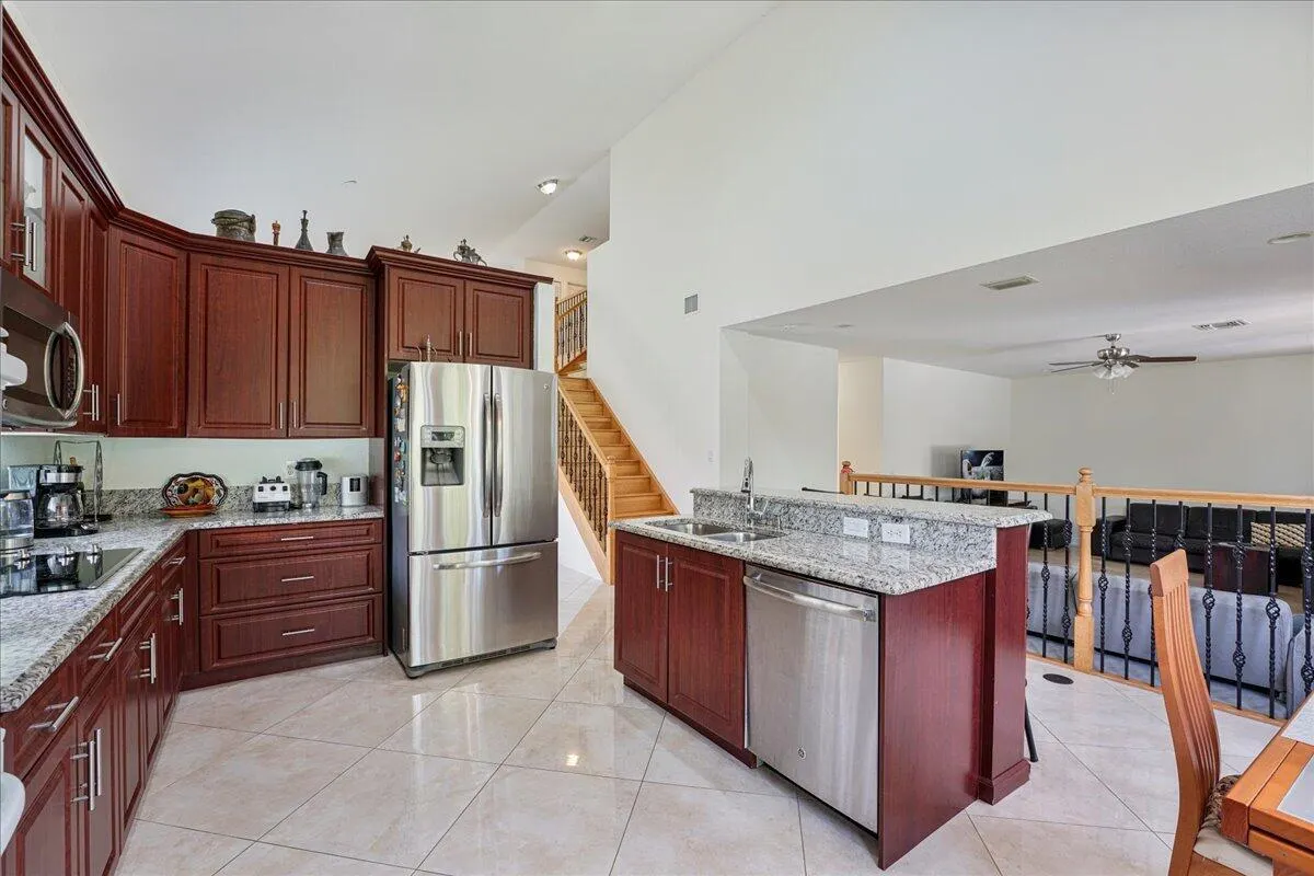 19059 Skyridge Circle