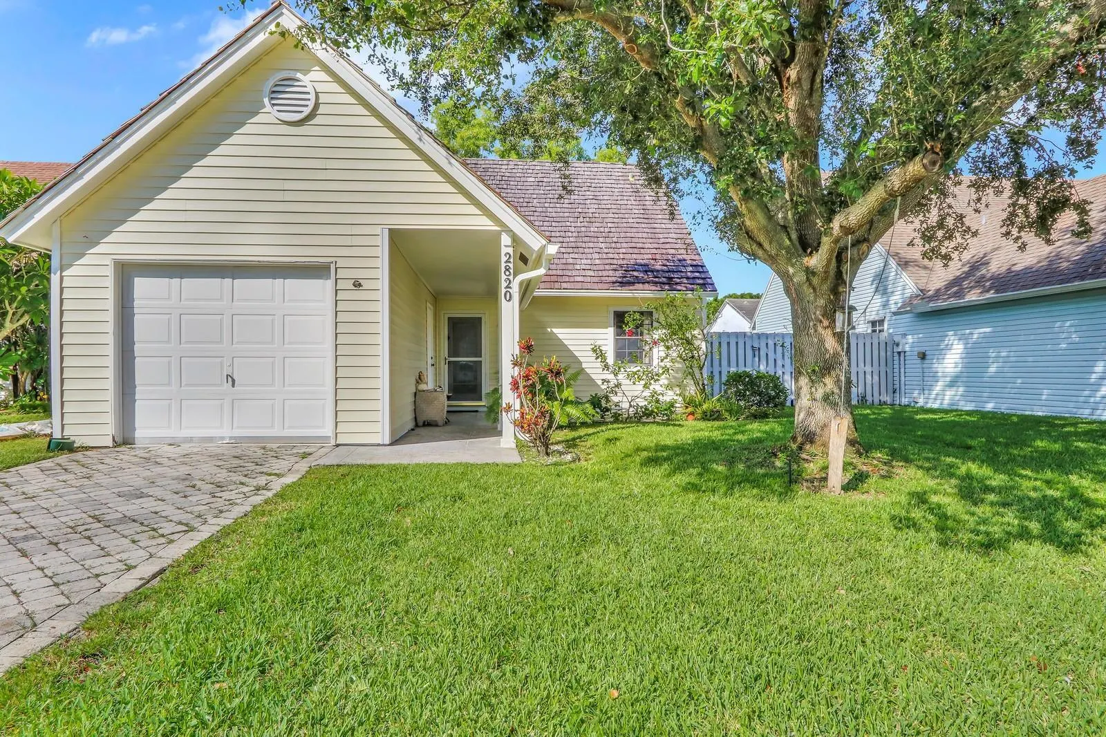 2820 Black Pine Court