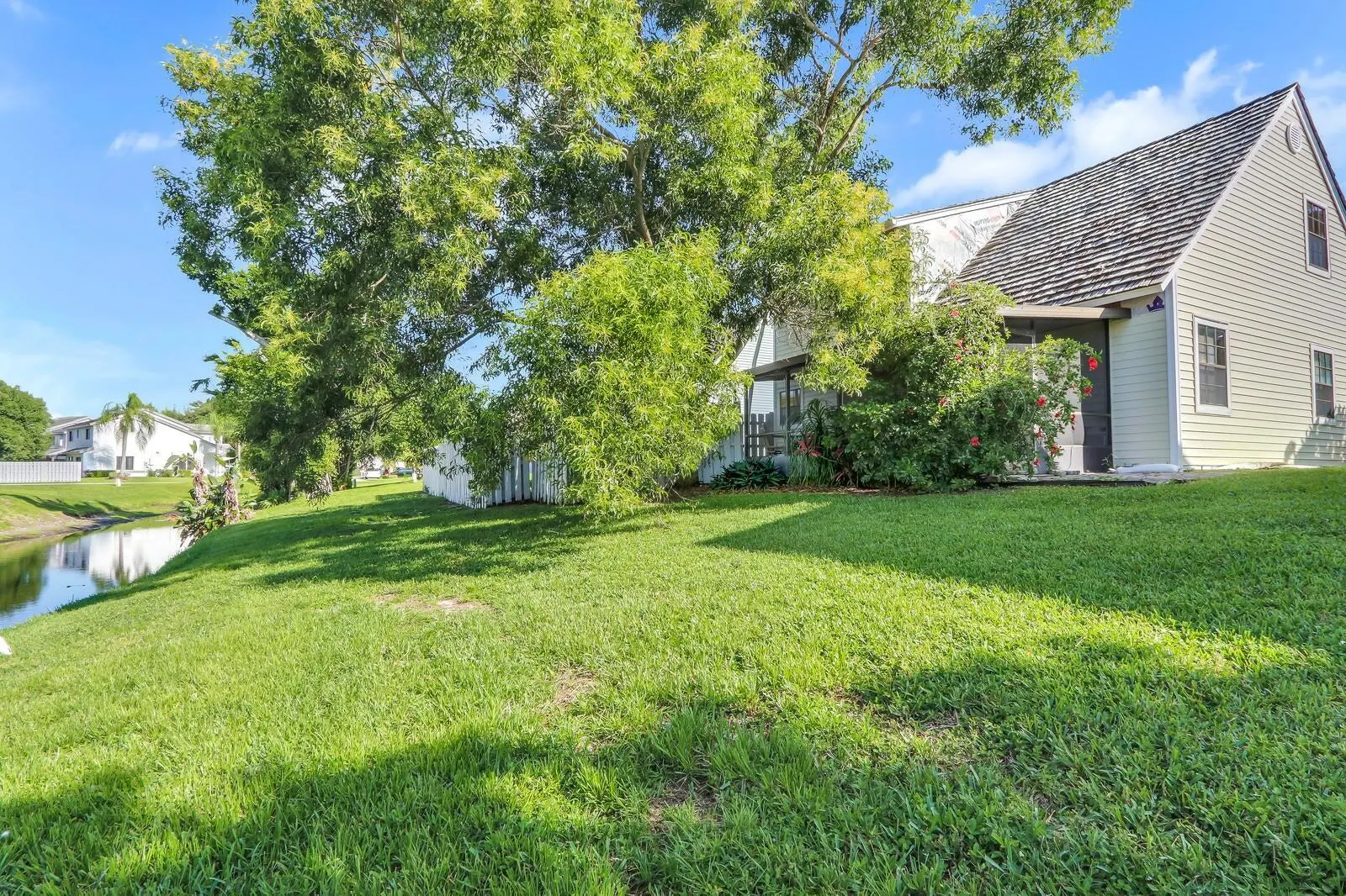 2820 Black Pine Court