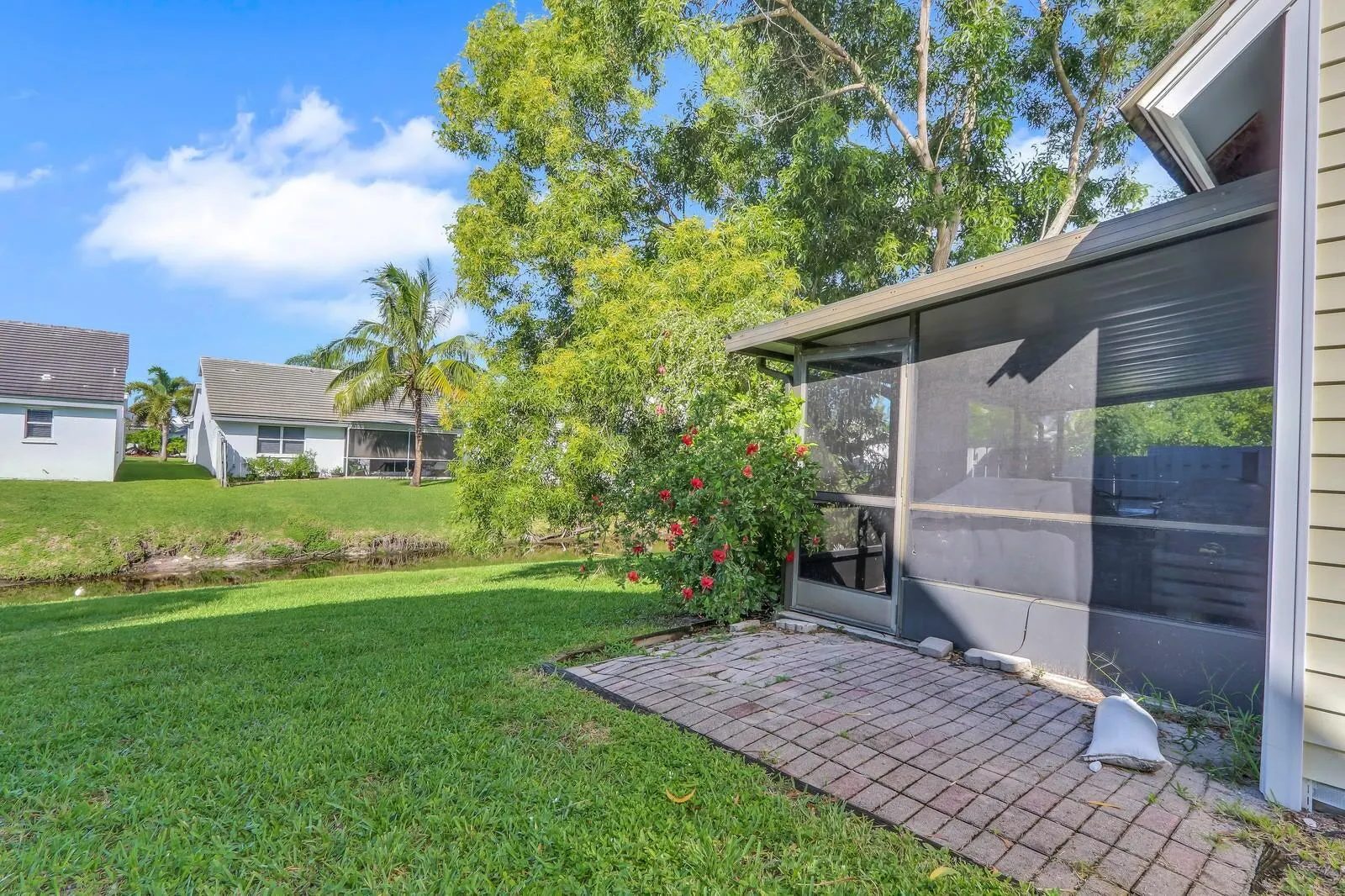 2820 Black Pine Court