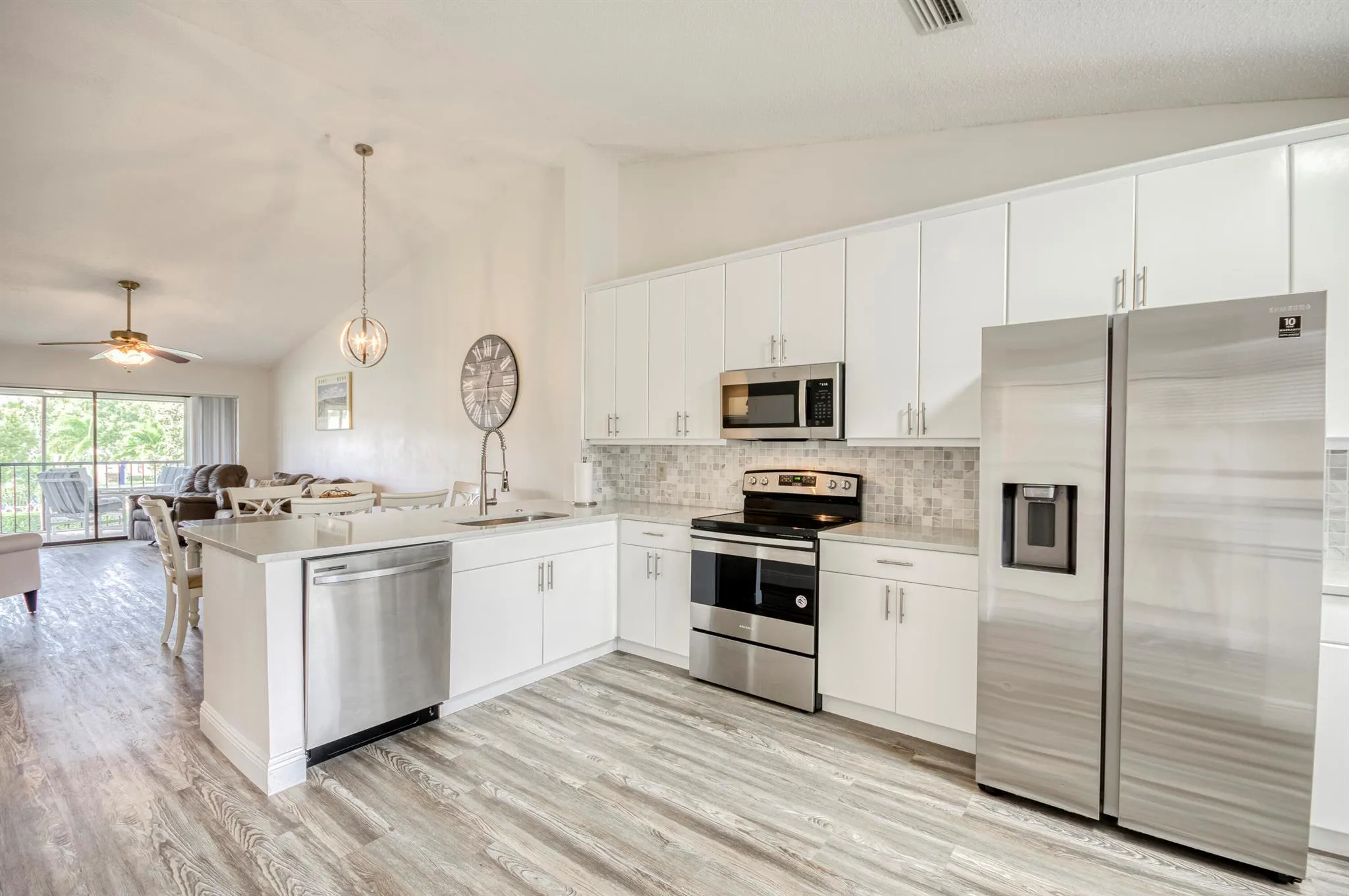 1102 Pinecrest Circle, #A