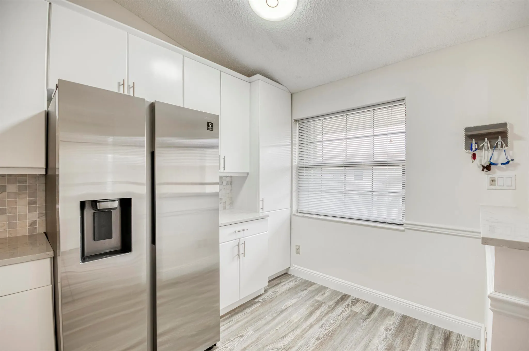 1102 Pinecrest Circle, #A