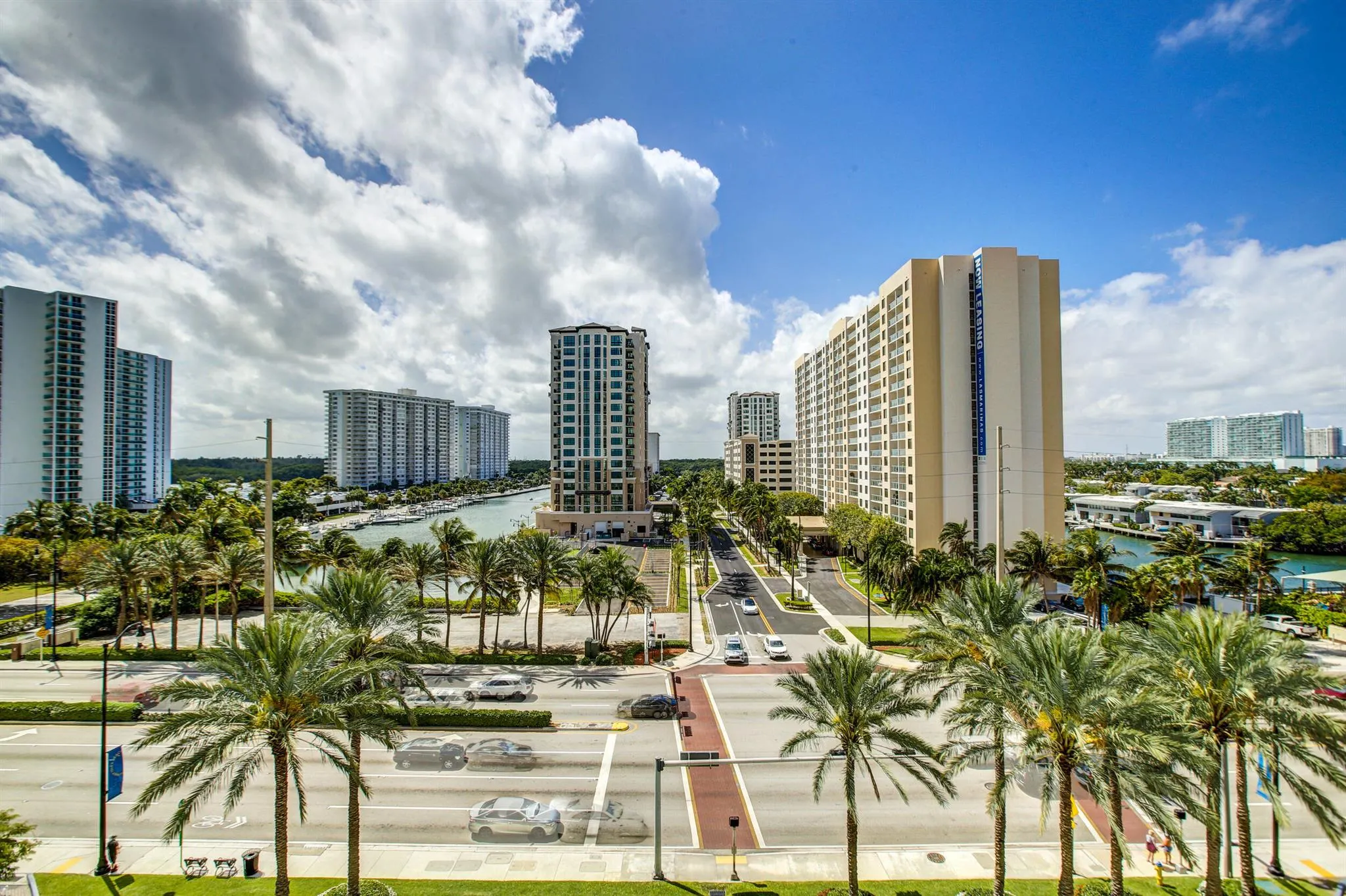15901 Collins Avenue, #505