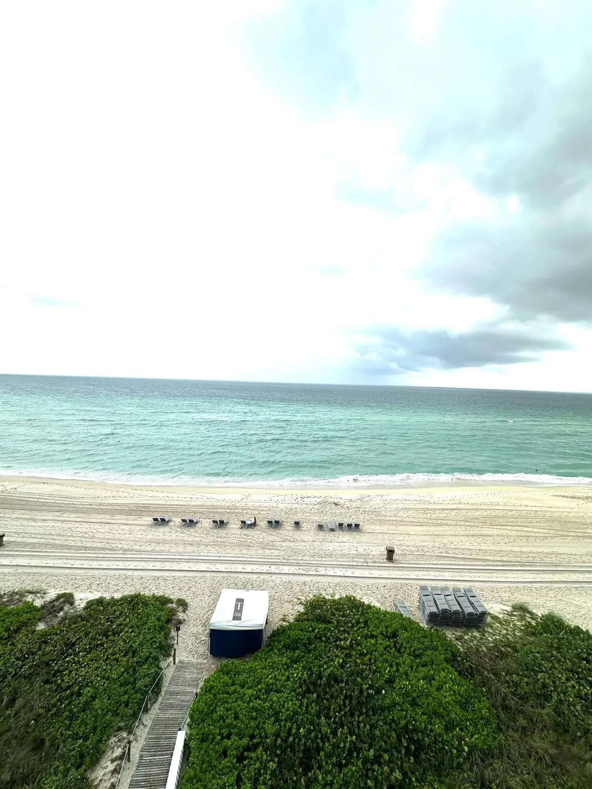 15901 Collins Avenue, #505