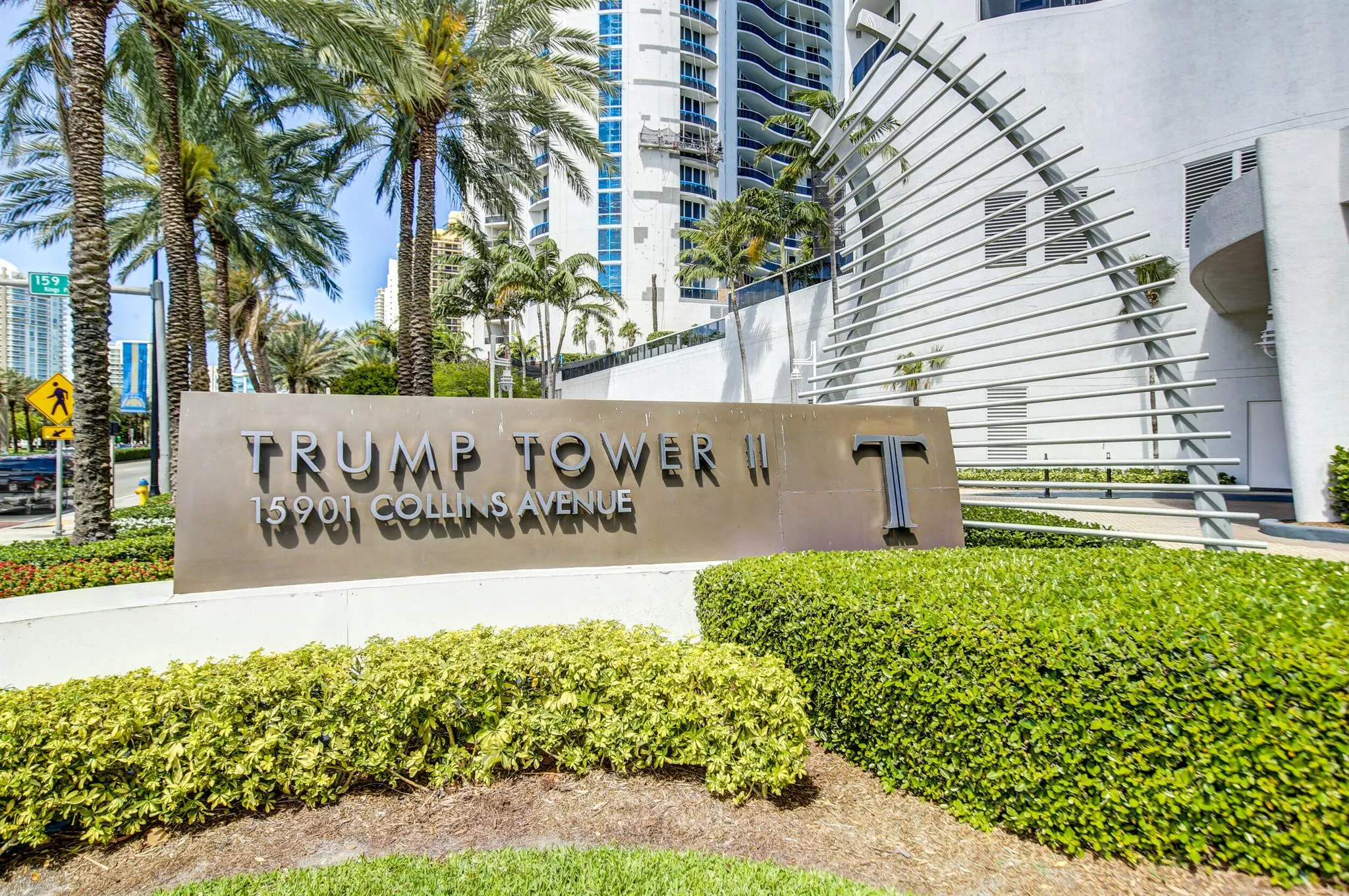 15901 Collins Avenue, #505