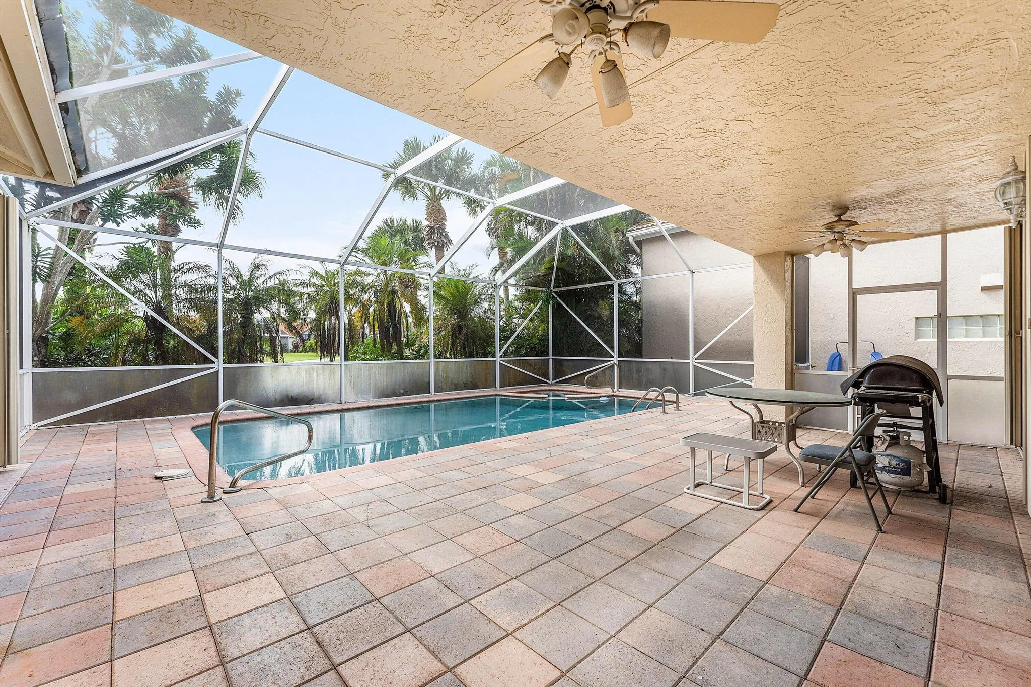 10654 Greenbriar Villa Drive