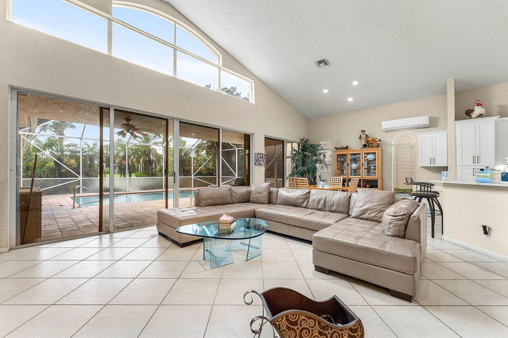 10654 Greenbriar Villa Drive