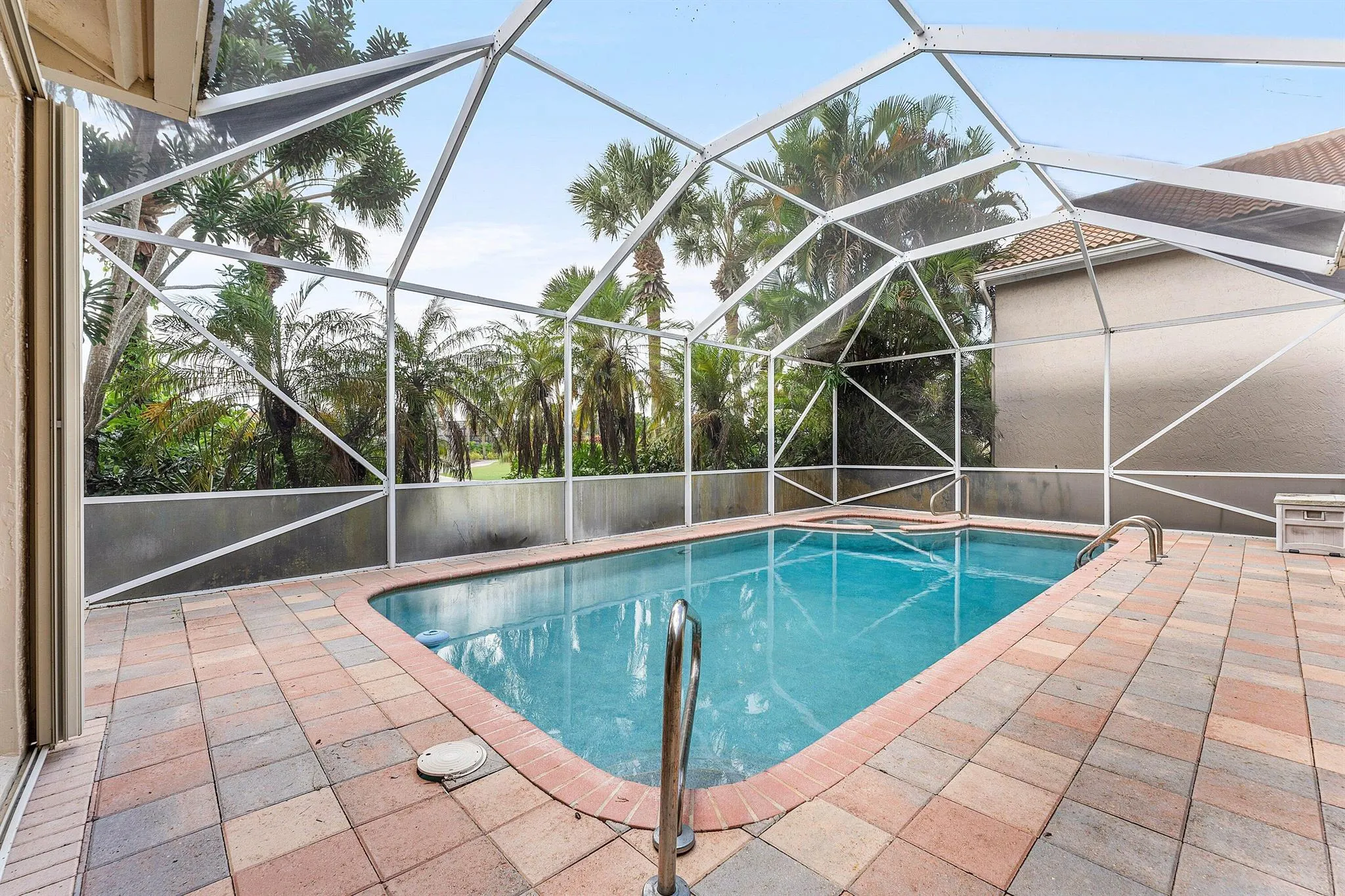 10654 Greenbriar Villa Drive