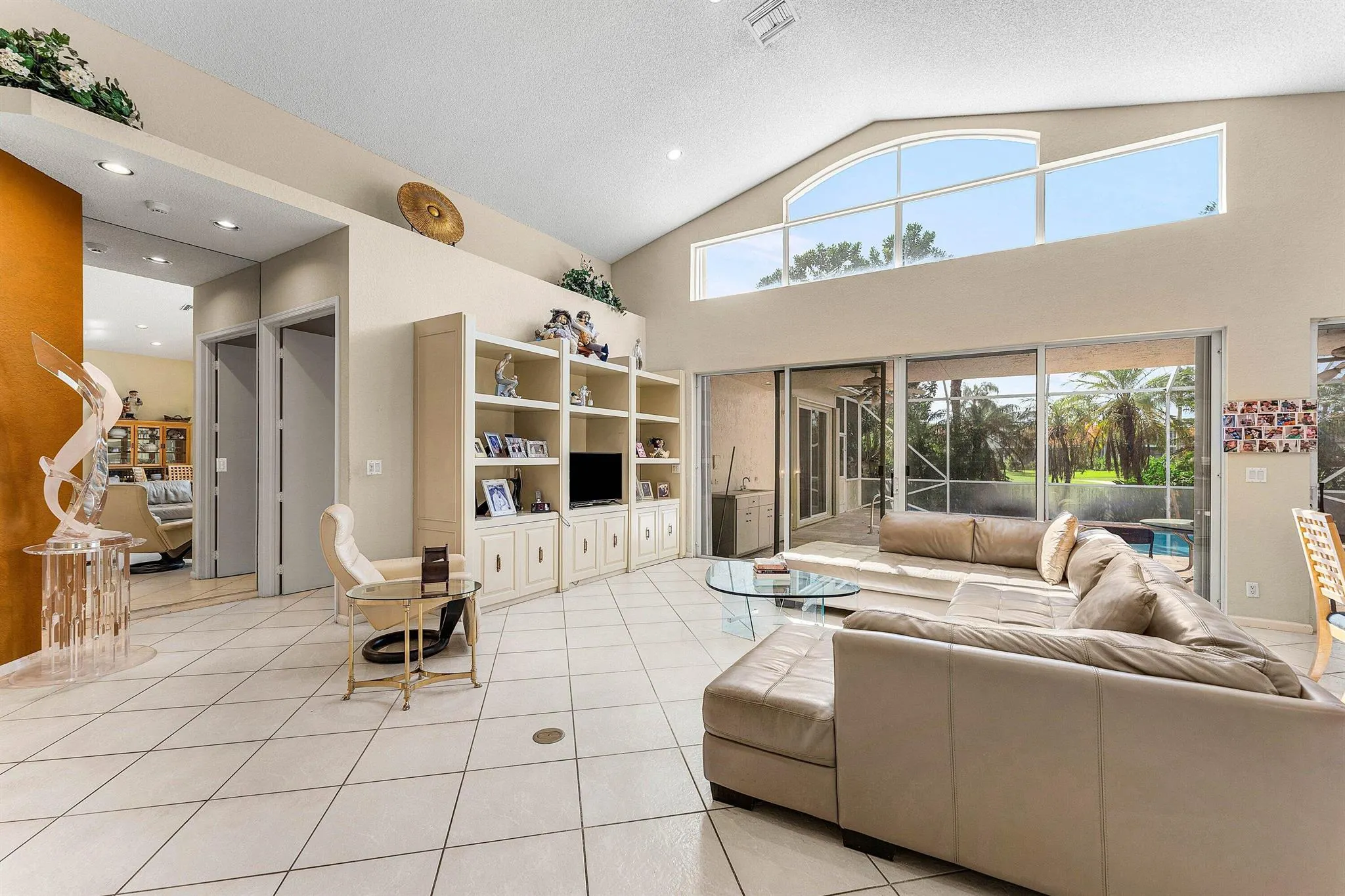 10654 Greenbriar Villa Drive