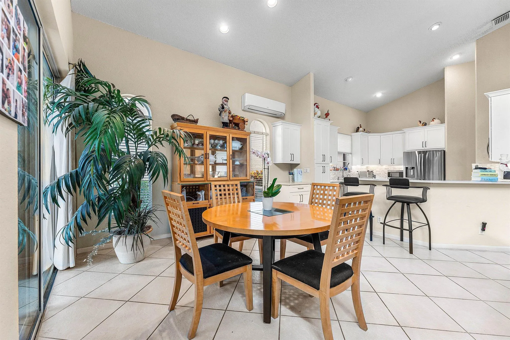 10654 Greenbriar Villa Drive