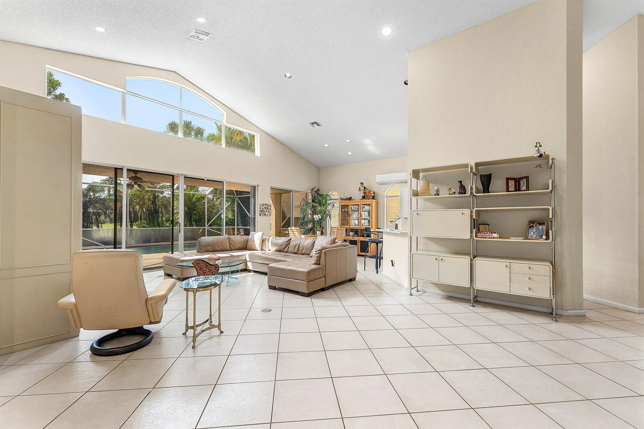 10654 Greenbriar Villa Drive