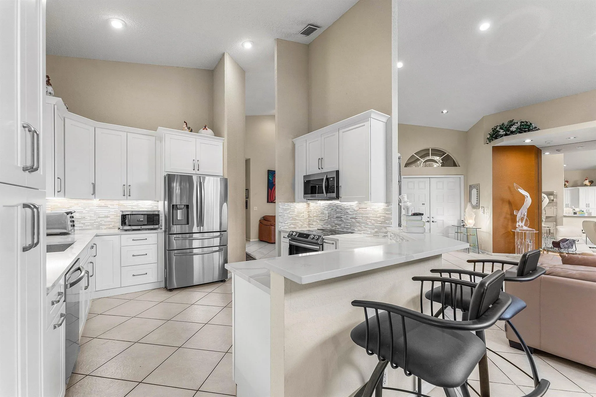10654 Greenbriar Villa Drive