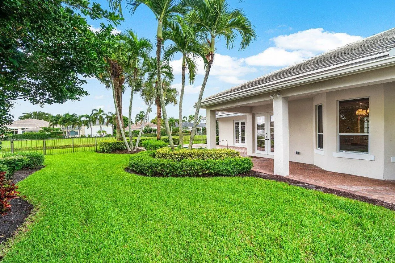 116 Victoria Bay Court