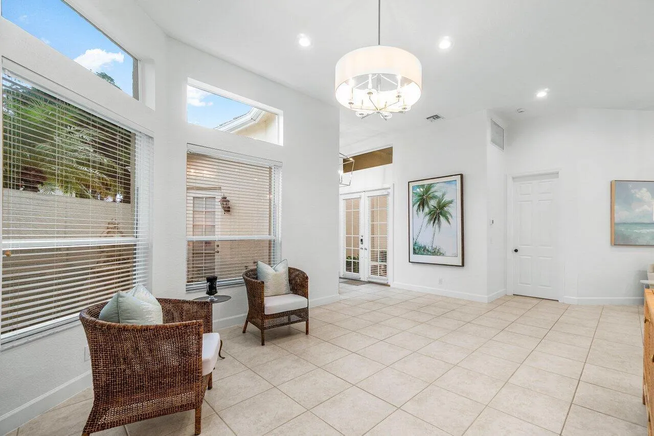 116 Victoria Bay Court