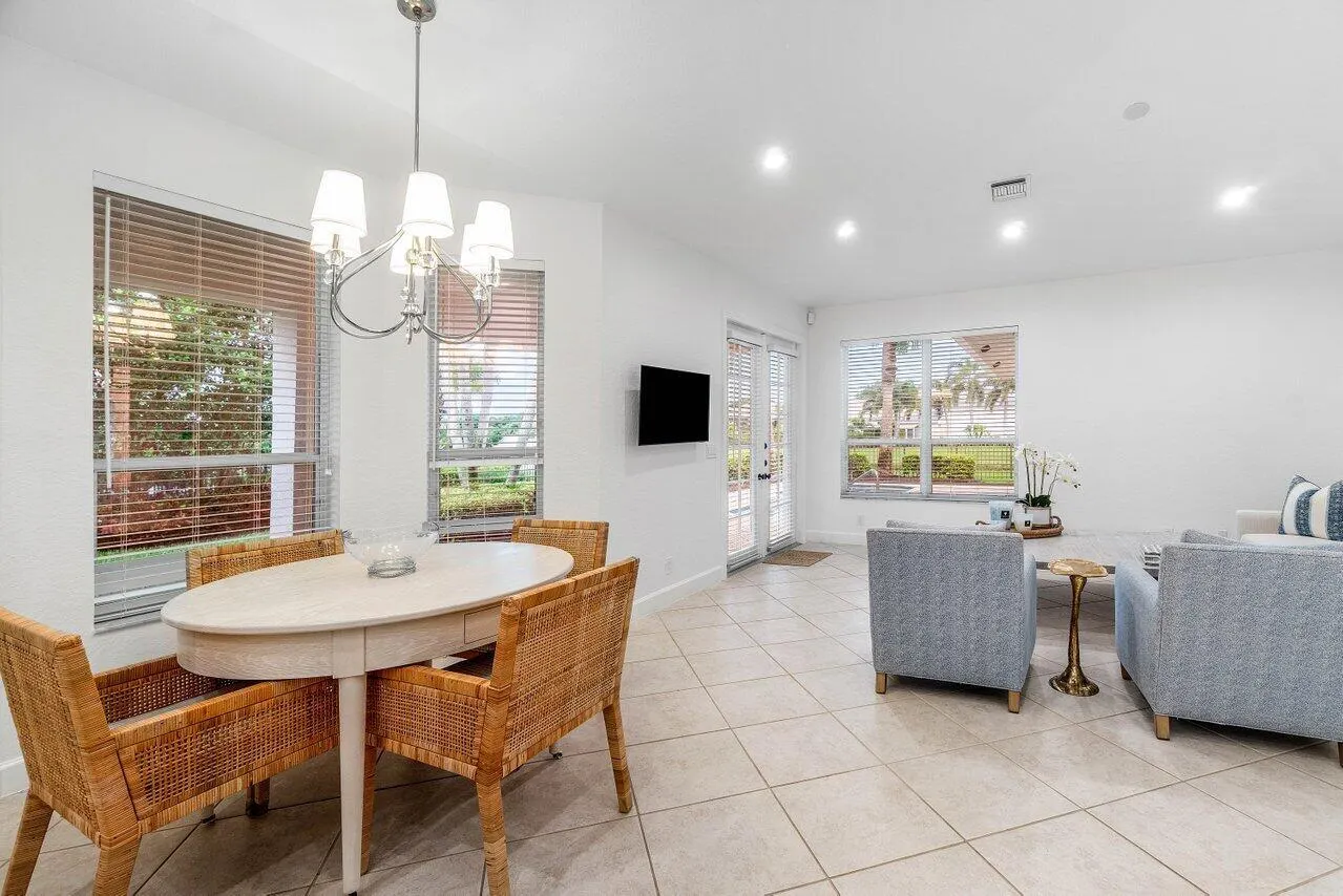 116 Victoria Bay Court