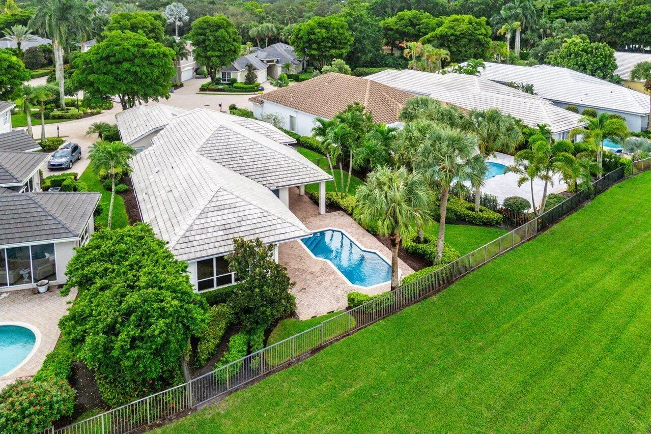 116 Victoria Bay Court