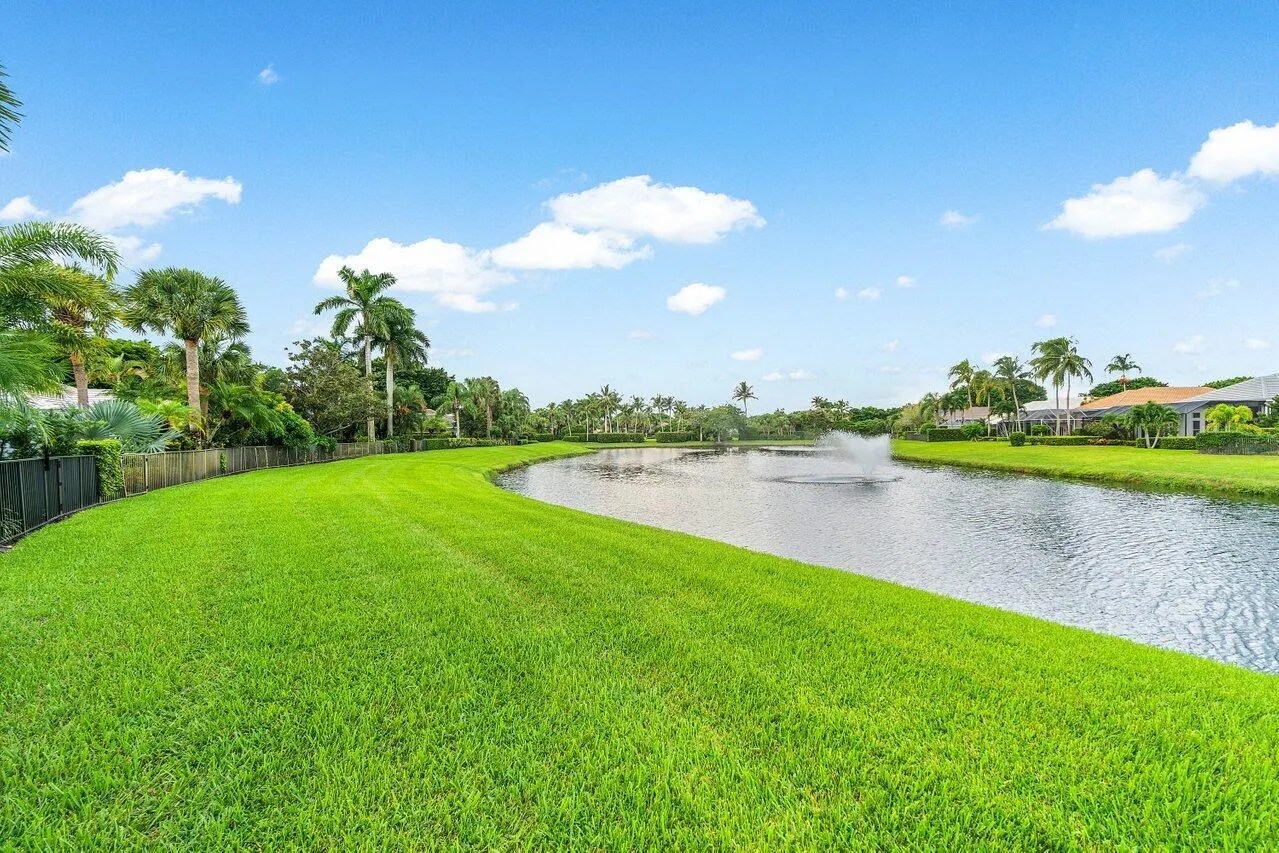 116 Victoria Bay Court