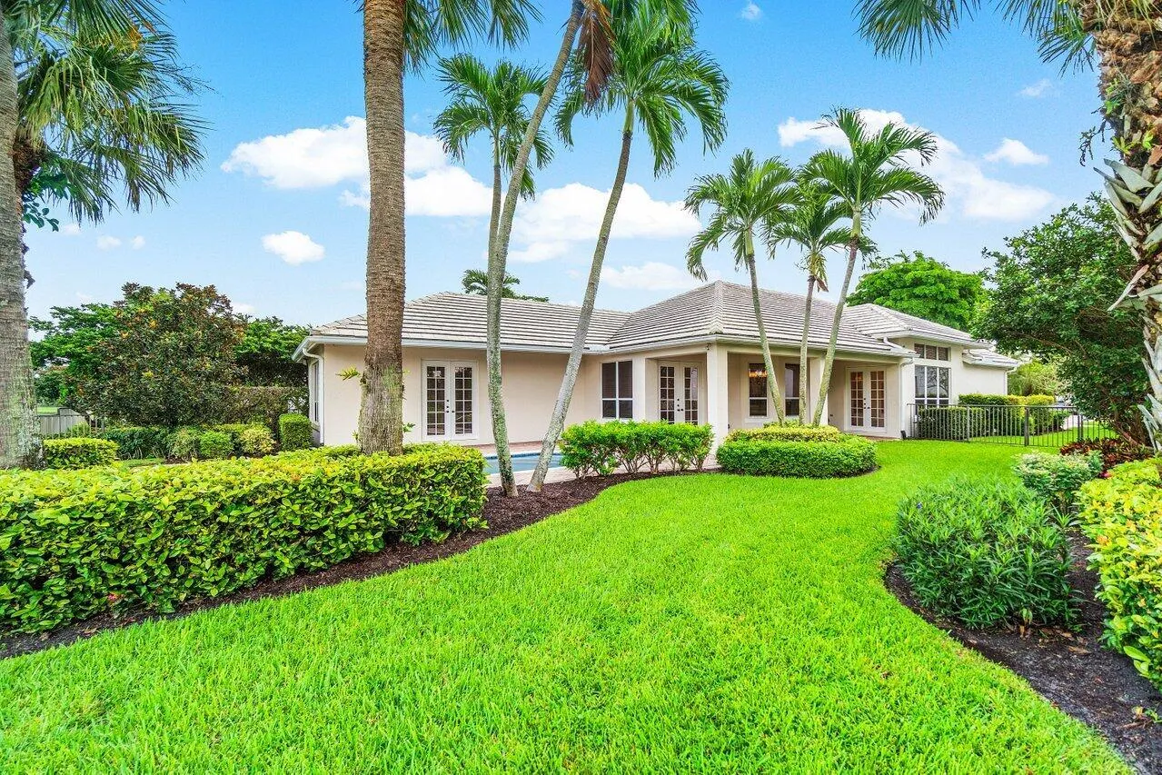 116 Victoria Bay Court
