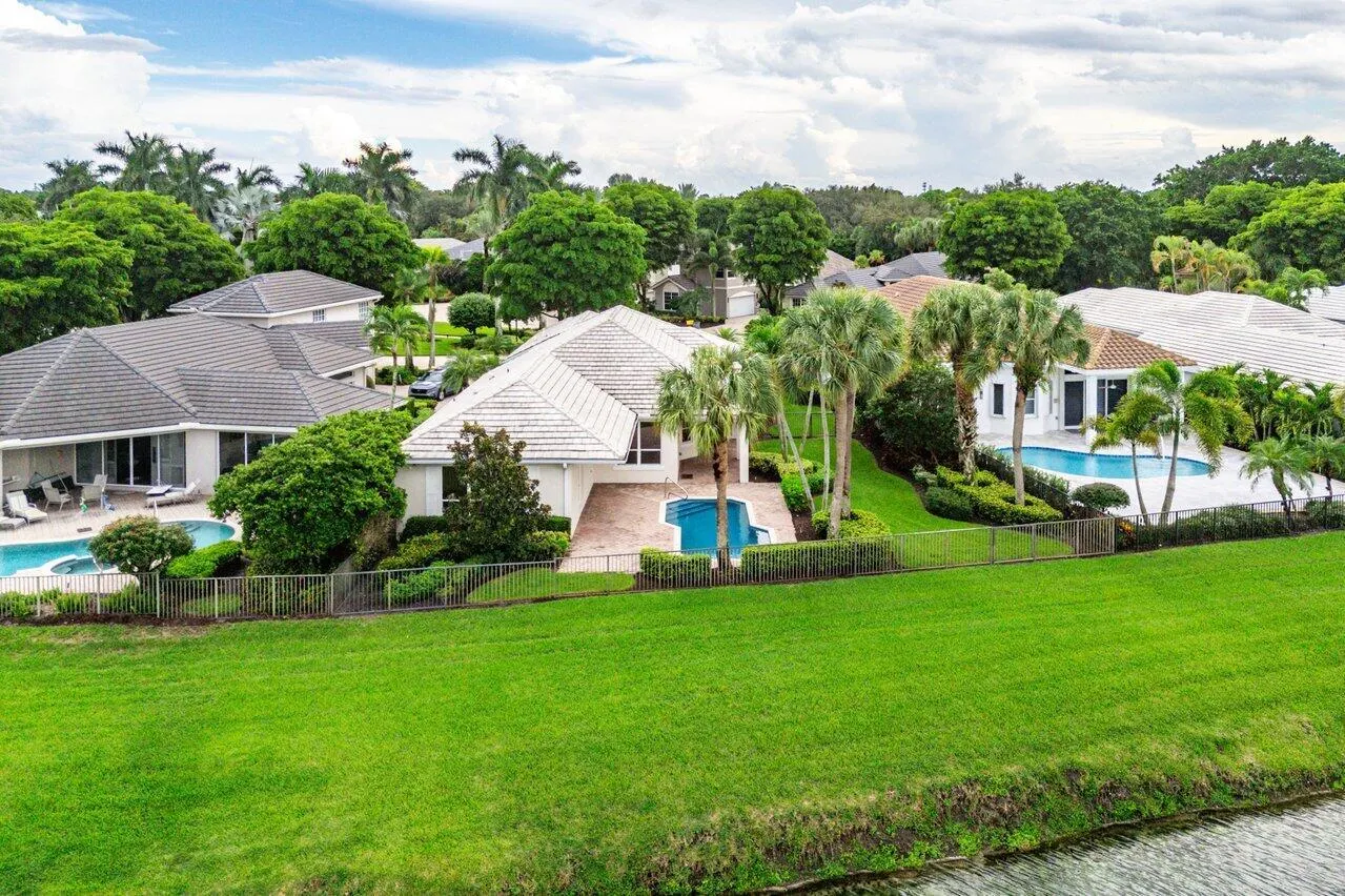 116 Victoria Bay Court