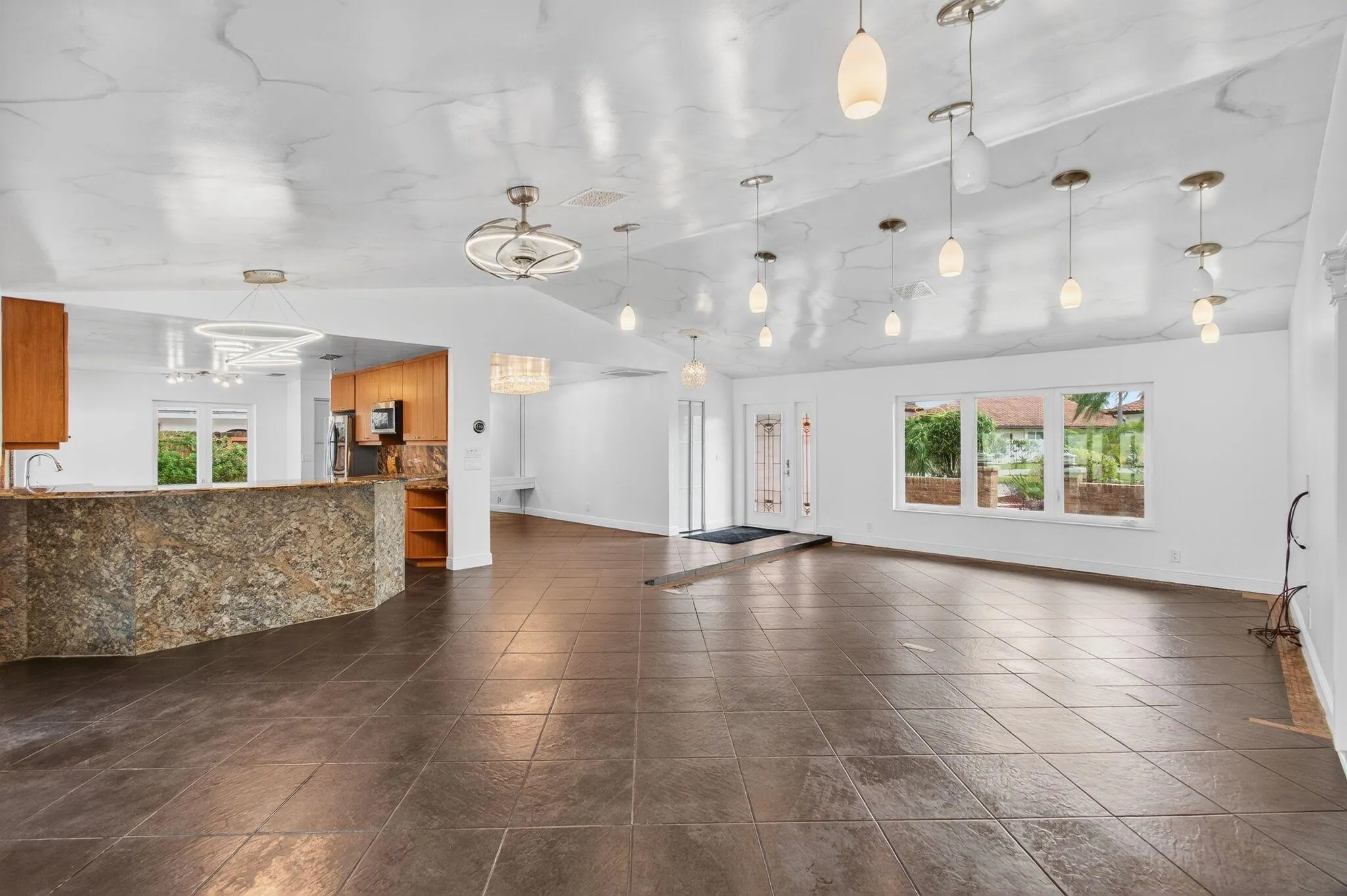 17350 Spring Tree Lane