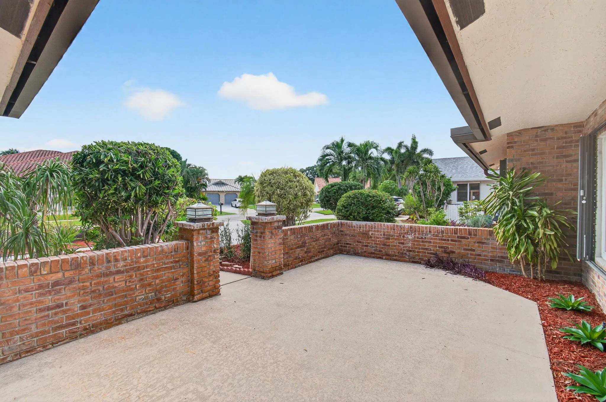 17350 Spring Tree Lane
