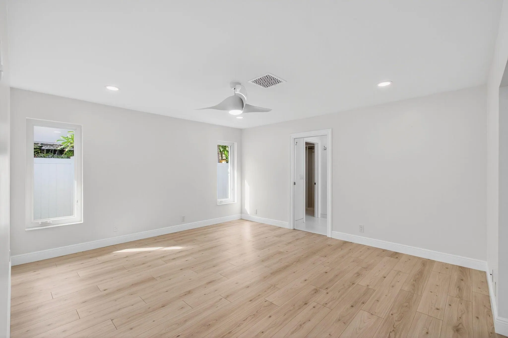 17350 Spring Tree Lane