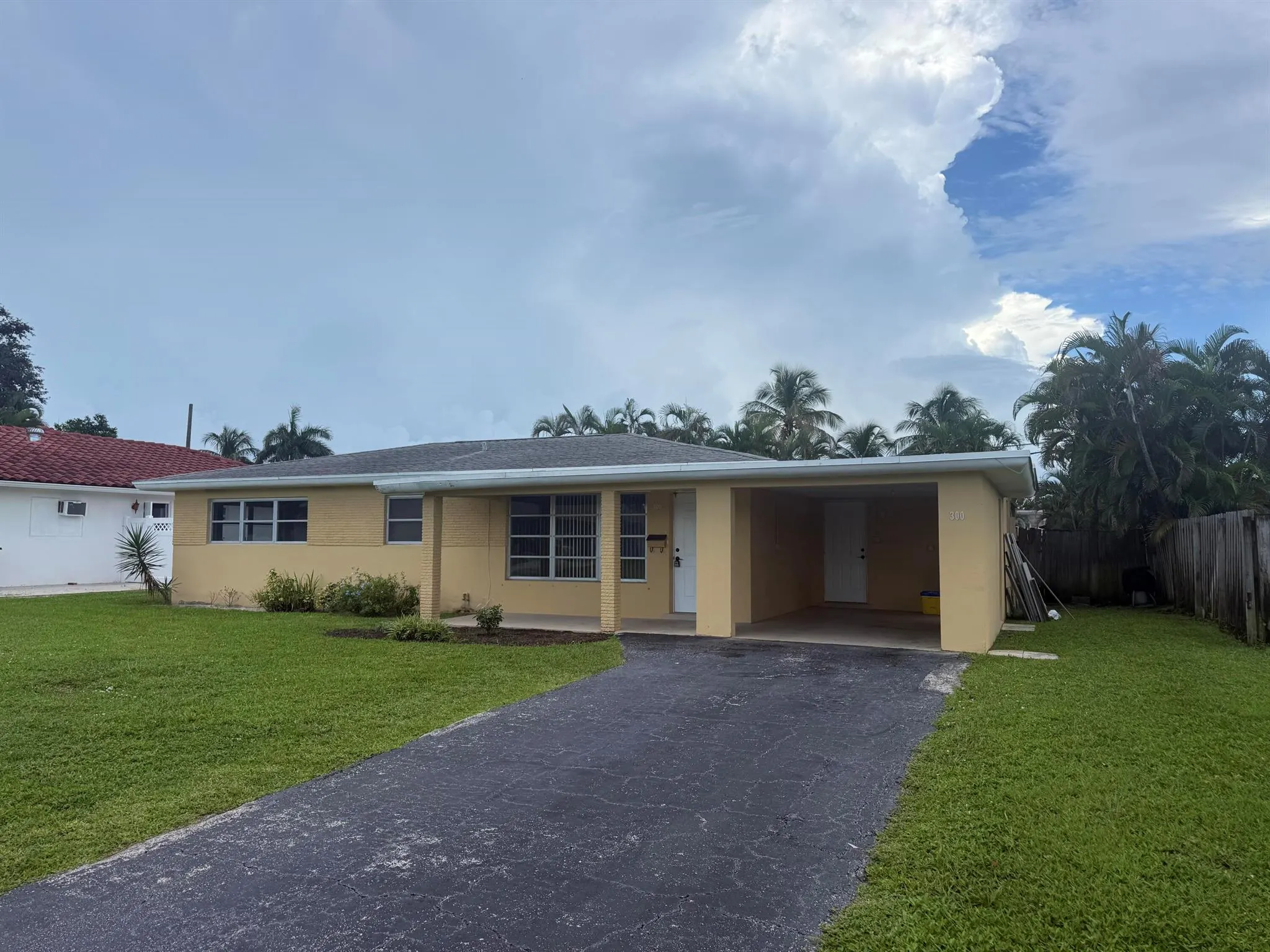 300 NE 31st Street