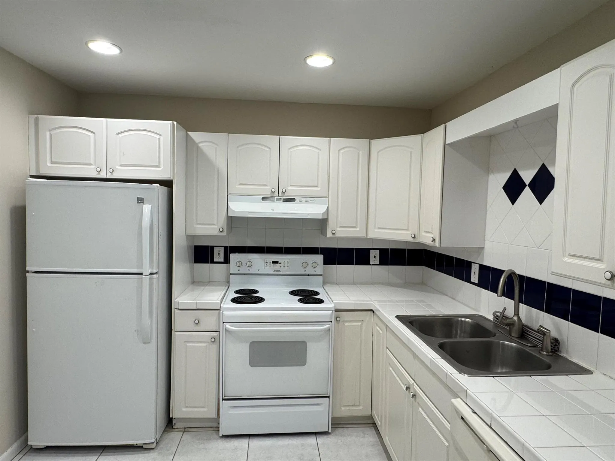 300 NE 31st Street