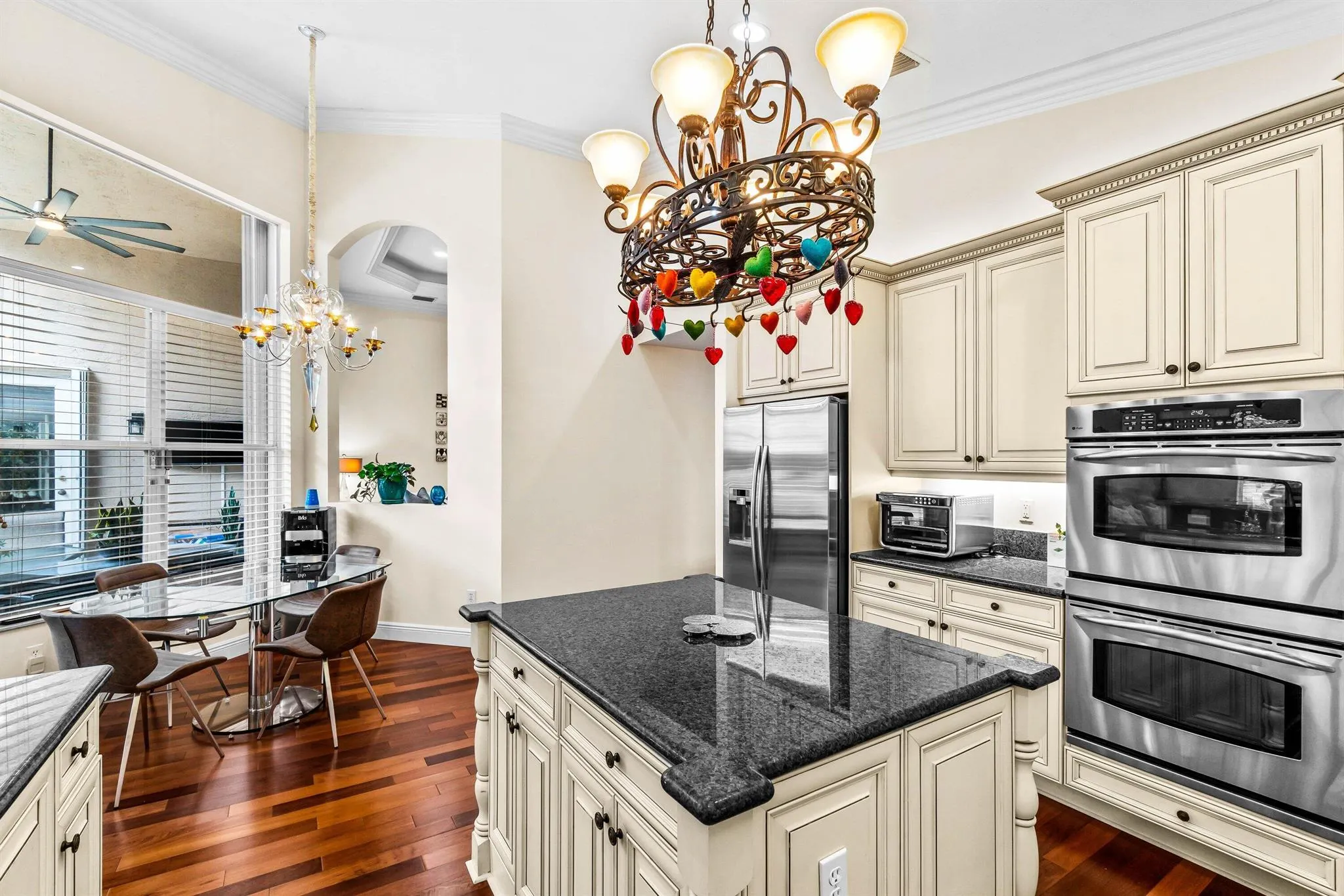 7339 Greenport Cove