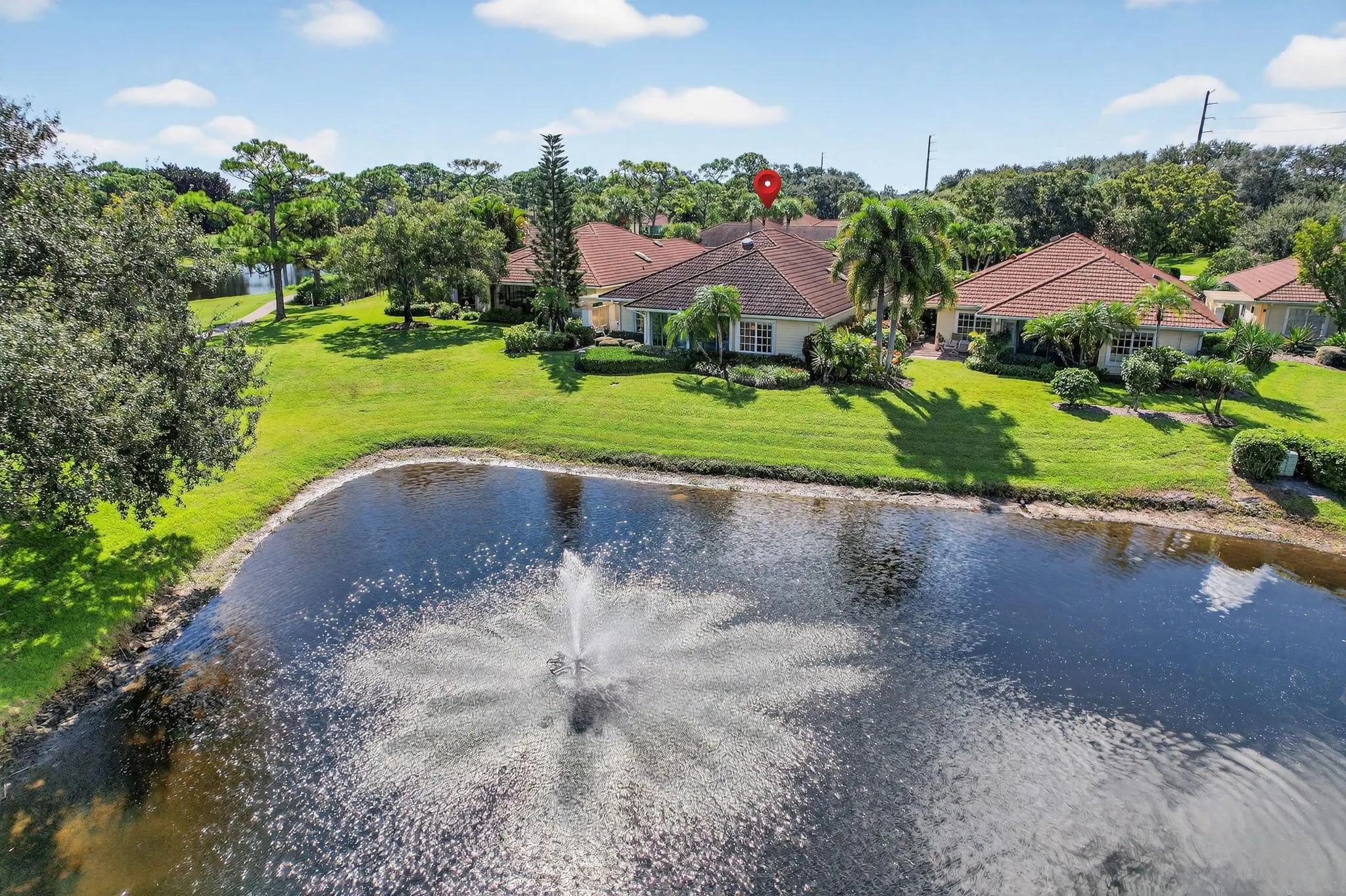 7036 SE Winged Foot Drive