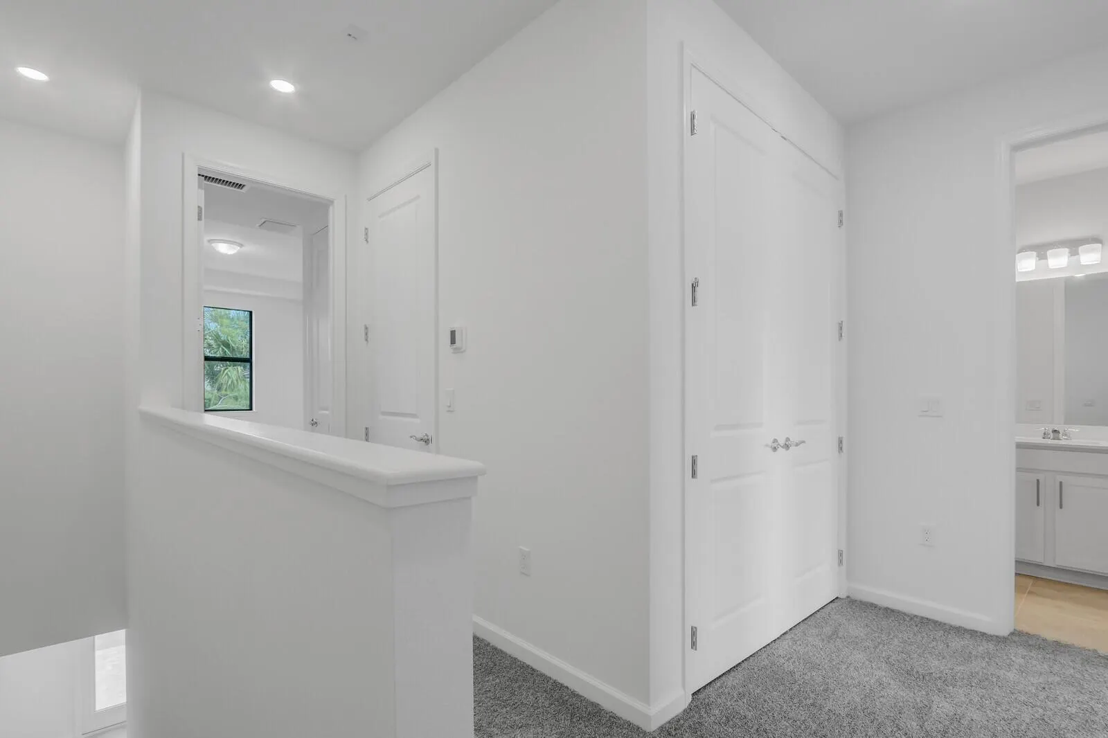 287 SW Sally Way