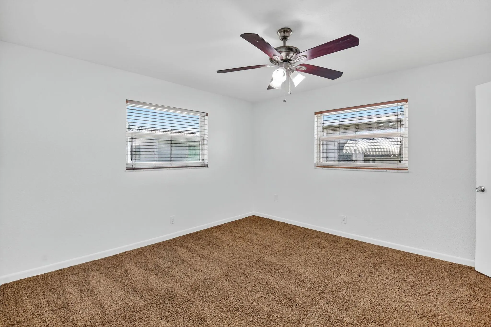 1987 Campanelli Boulevard