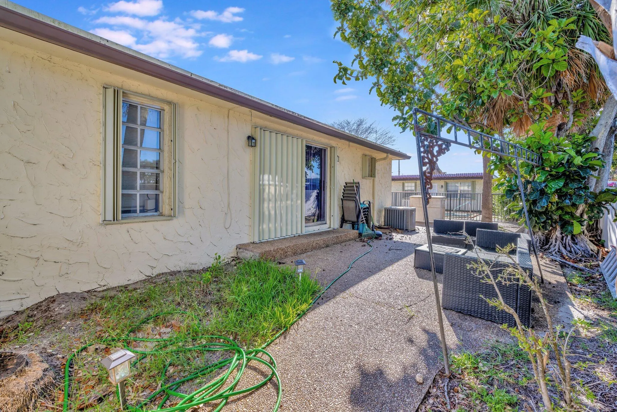 2731 NE 1 Terrace, #1-4