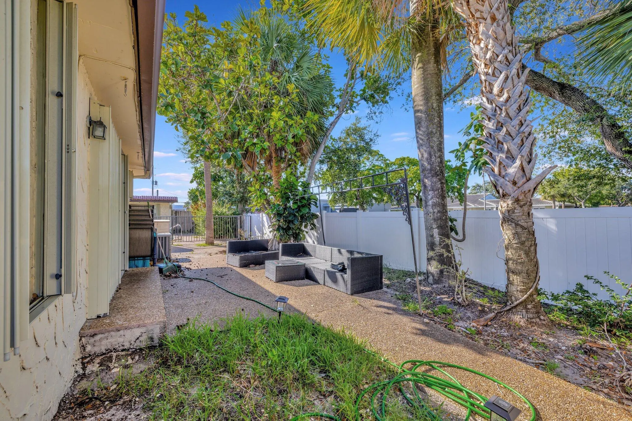 2731 NE 1 Terrace, #1-4