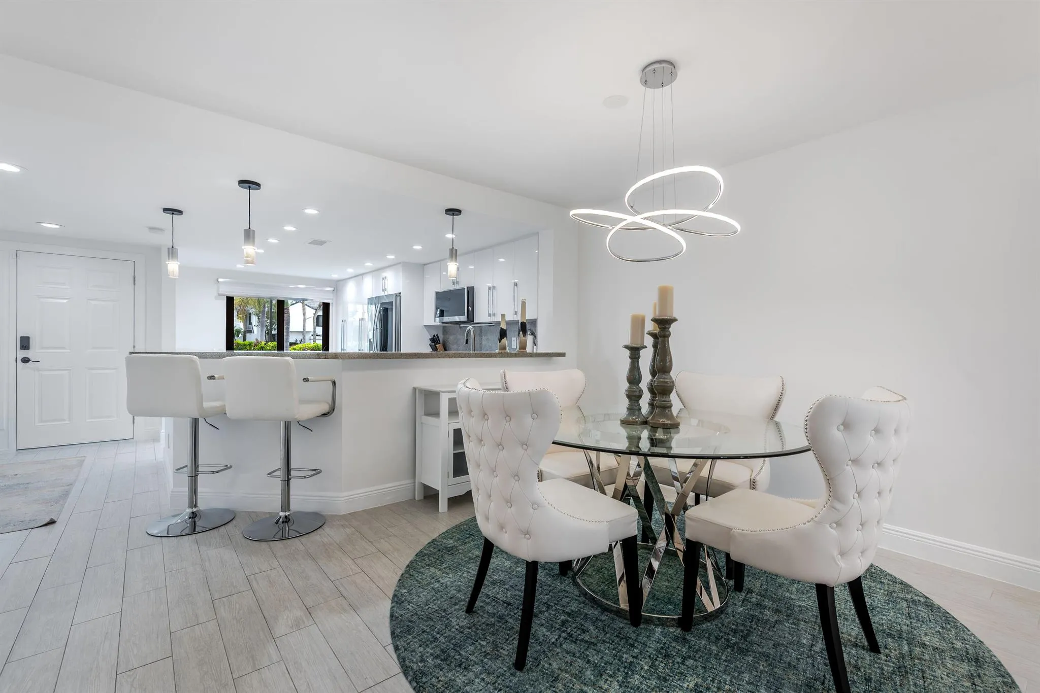 7455 Glendevon Lane, #203