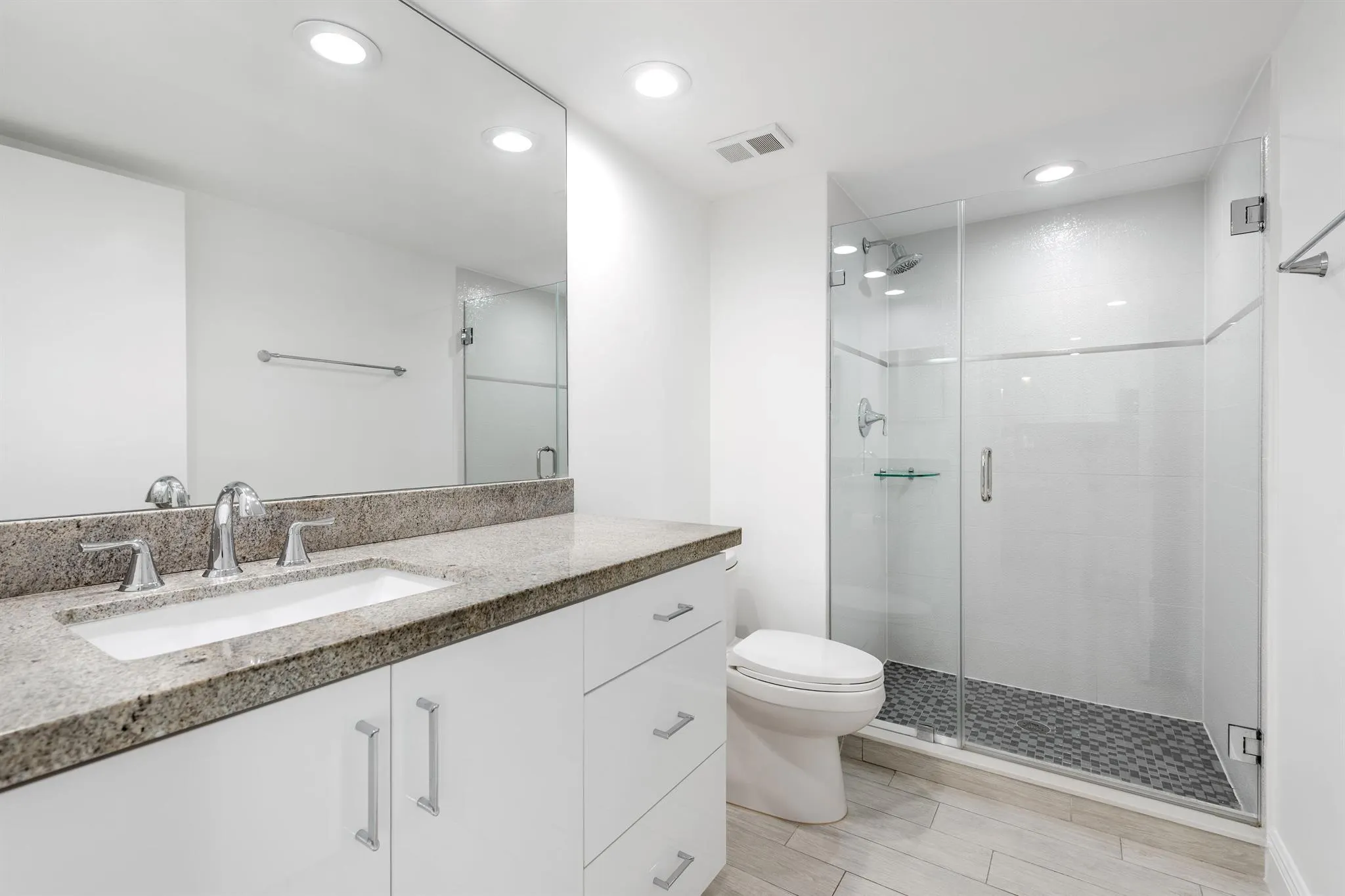7455 Glendevon Lane, #203