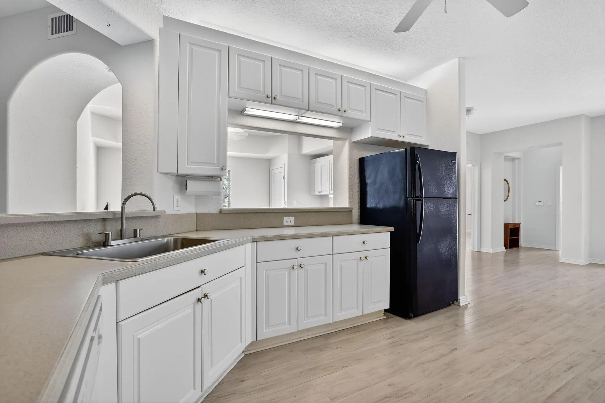 7715 Southampton Terrace, #115