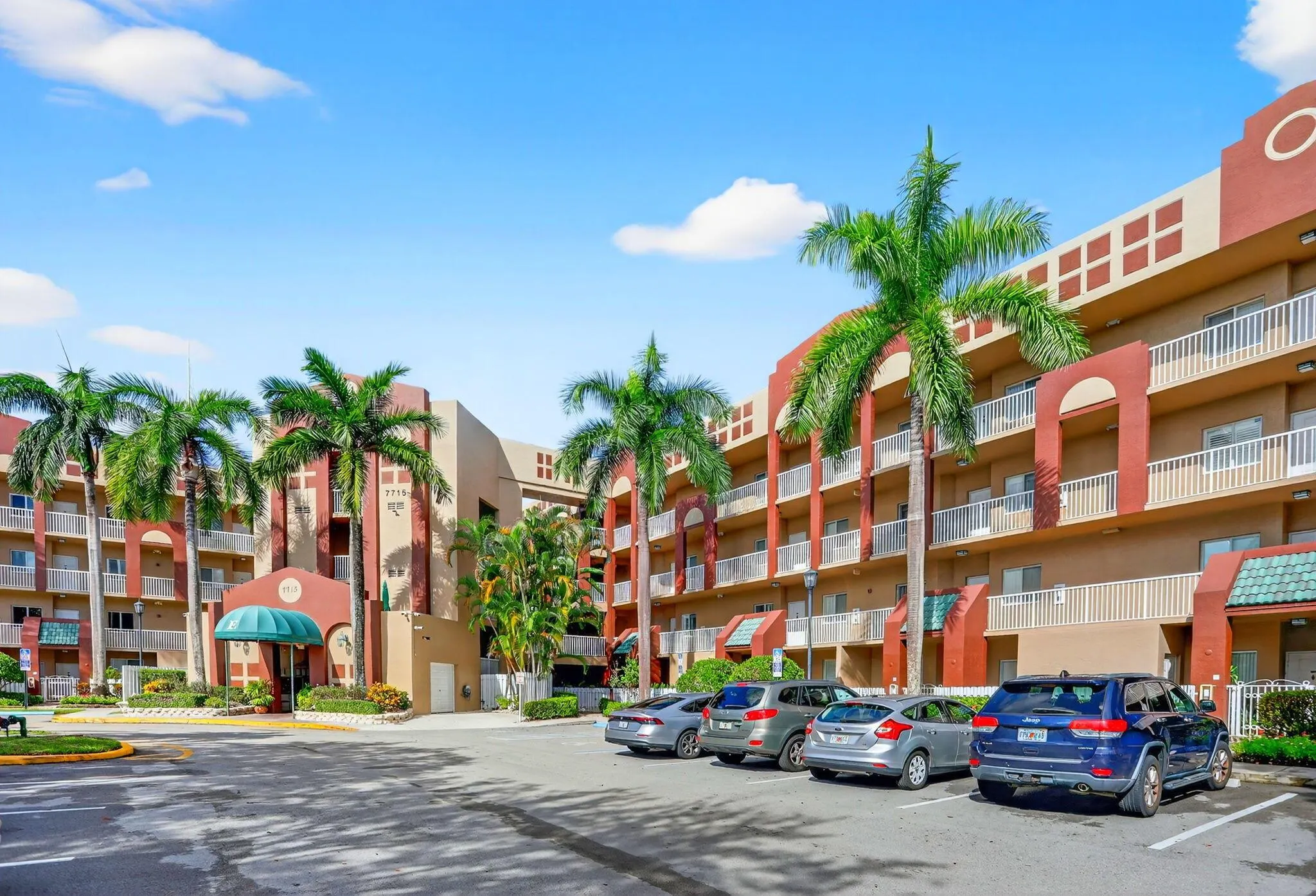 7715 Southampton Terrace, #115