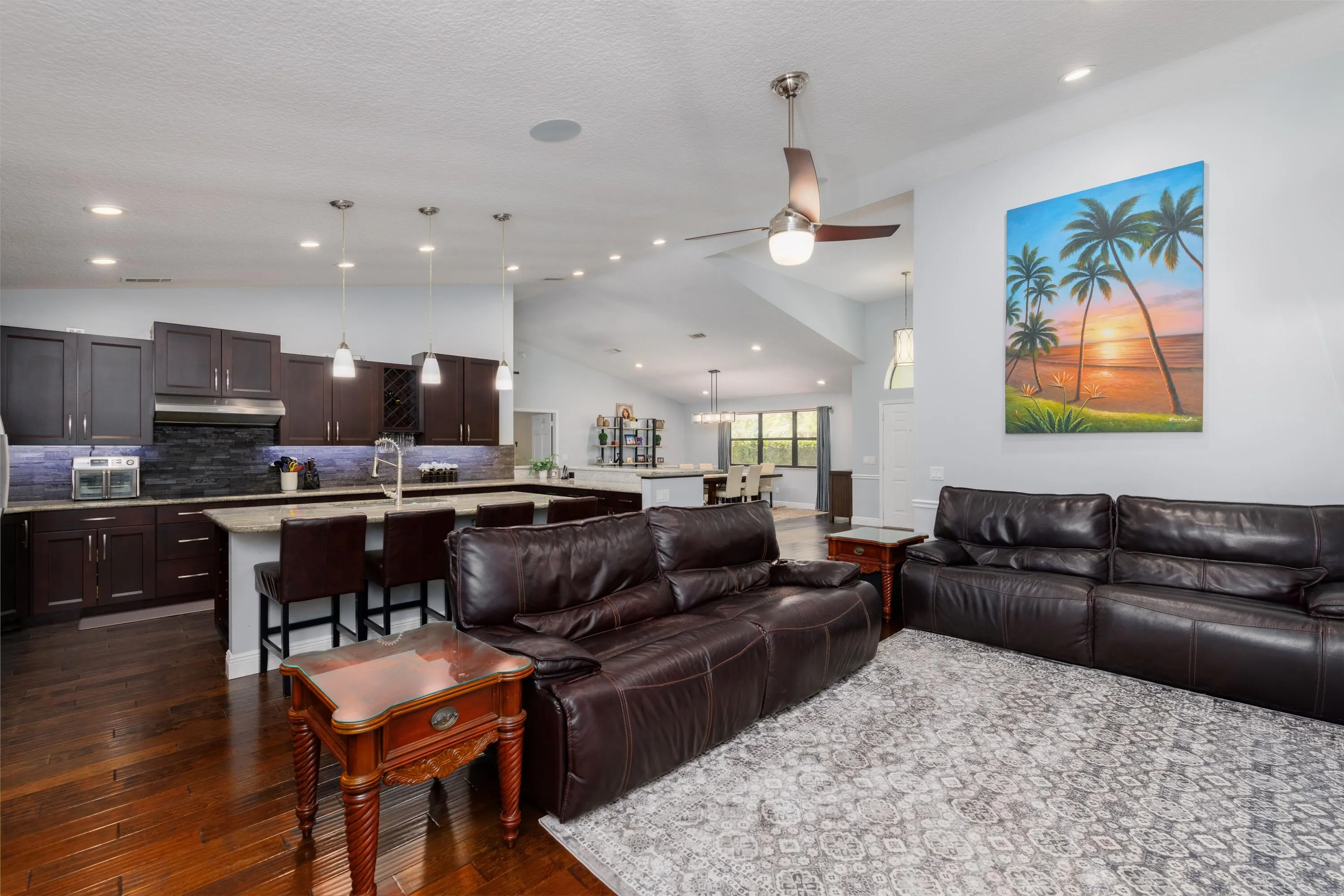 1225 SW Magnolia Bluff Drive