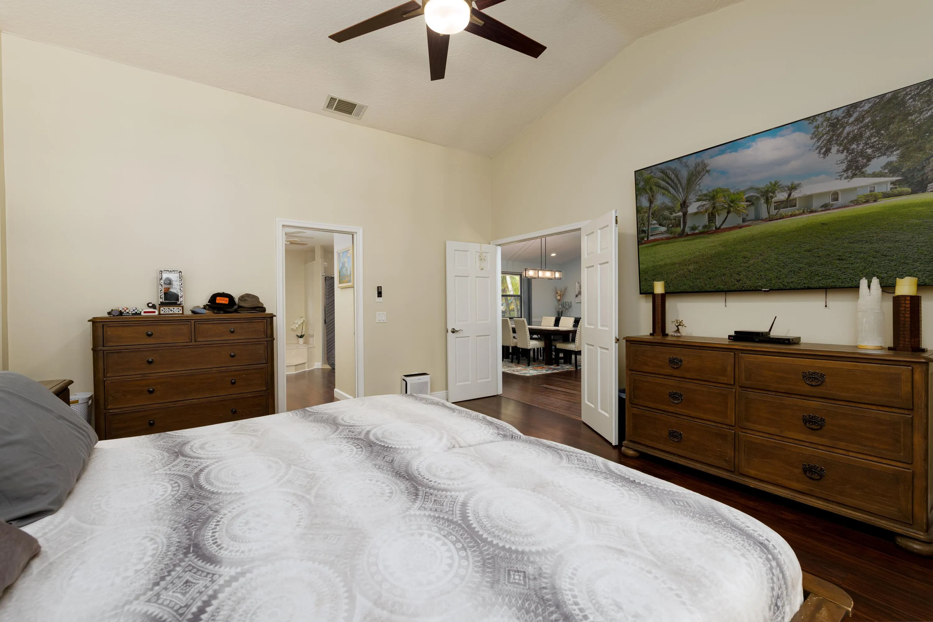 1225 SW Magnolia Bluff Drive