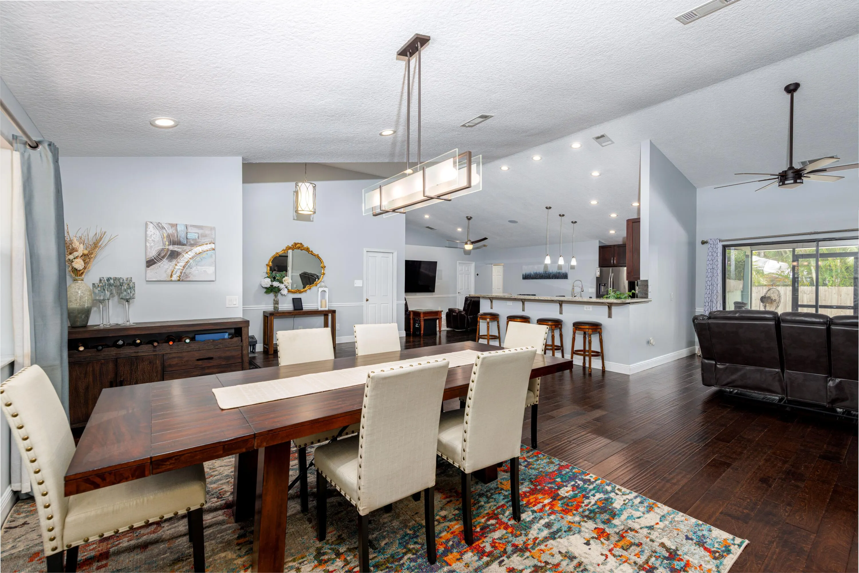 1225 SW Magnolia Bluff Drive