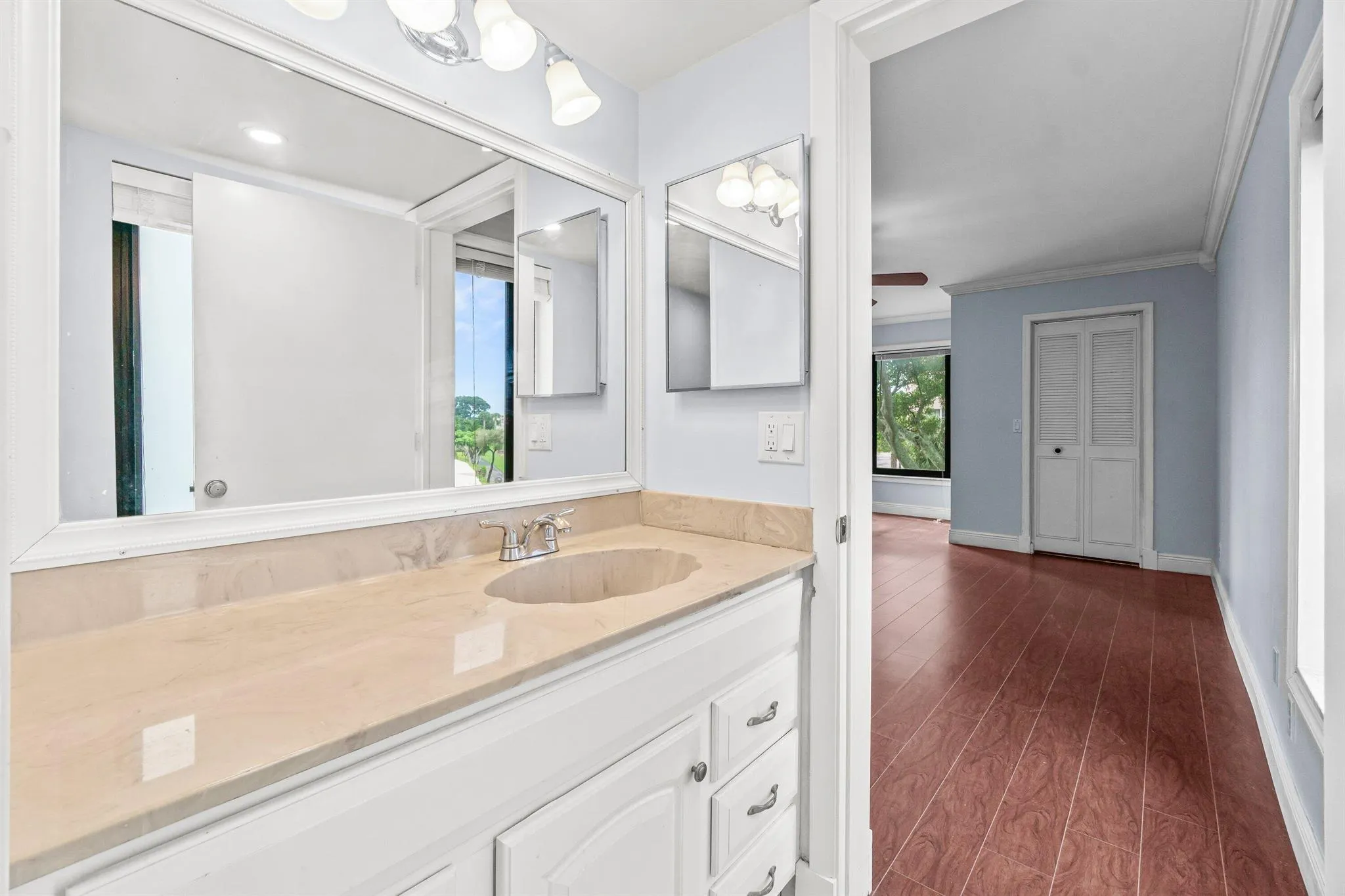 14475 N Strathmore Lane, #308