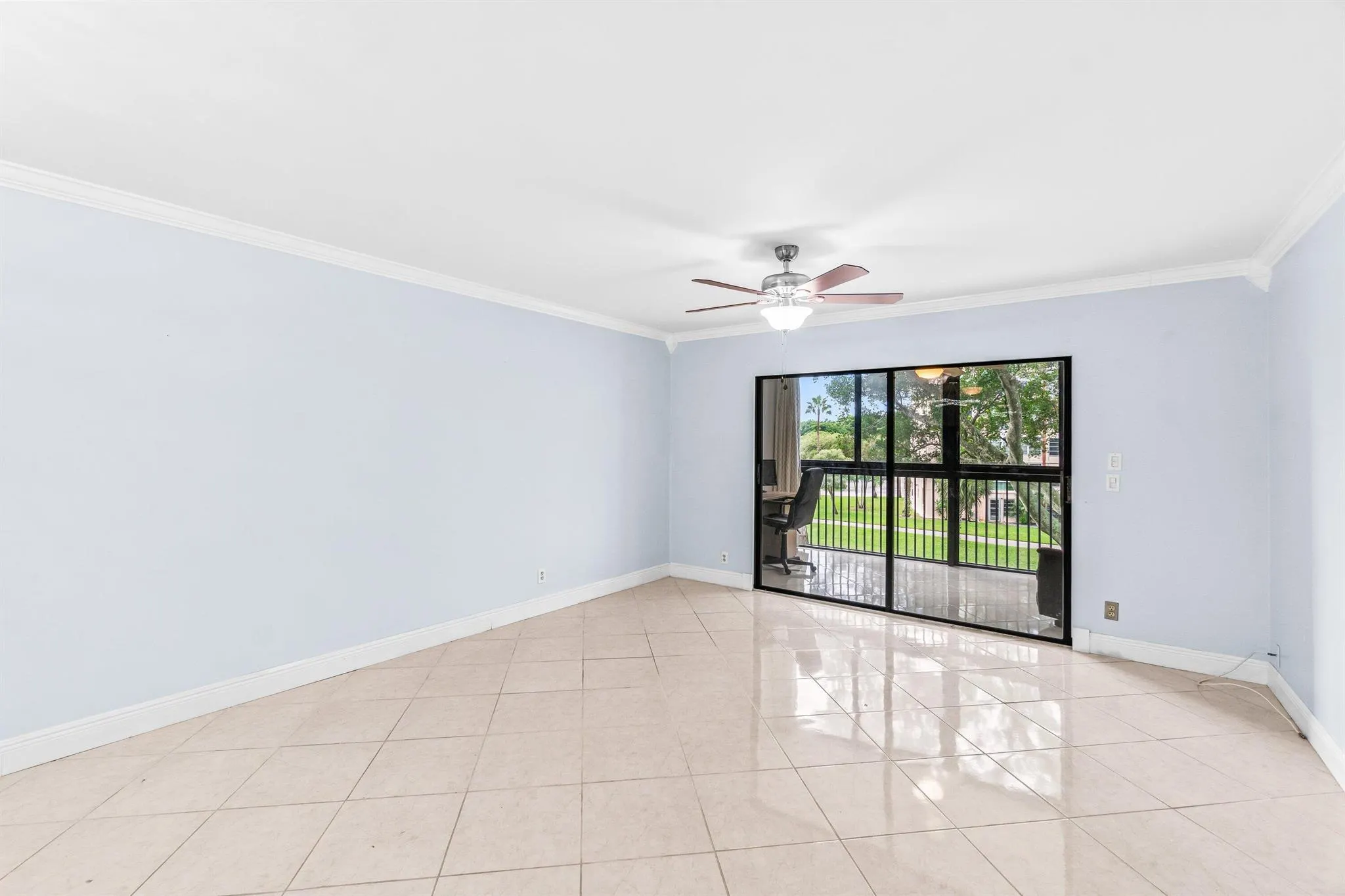 14475 N Strathmore Lane, #308