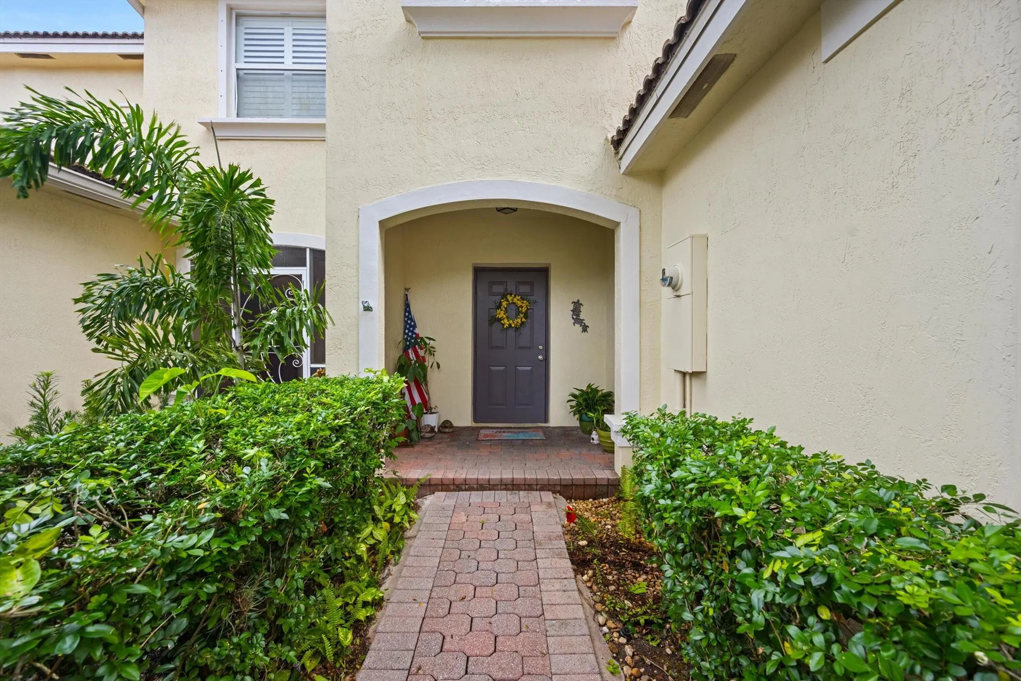 13380 Georgian Court