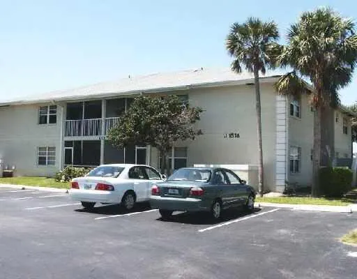 1518 SE Royal Green Circle, #J102