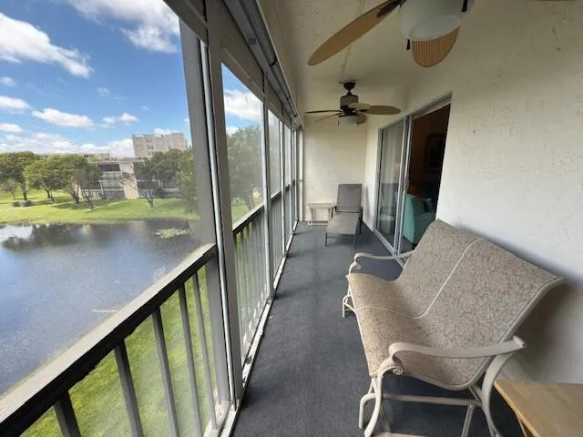7146 Huntington Lane, #403